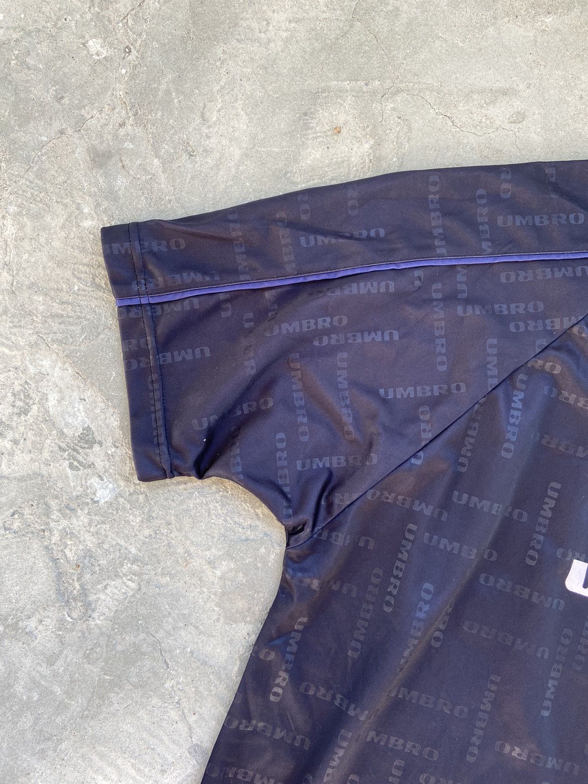 Umbro × Vintage Umbro Monogram 1990-92 Jersey Vintage Size US XL / EU 56 / 4 - 9 Thumbnail