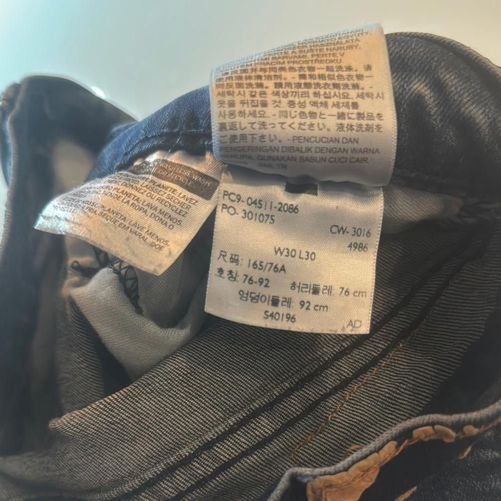 Levi's Levi's Slim Blue Jeans - size 30/30 Size US 30 / EU 46 - 2 Thumbnail