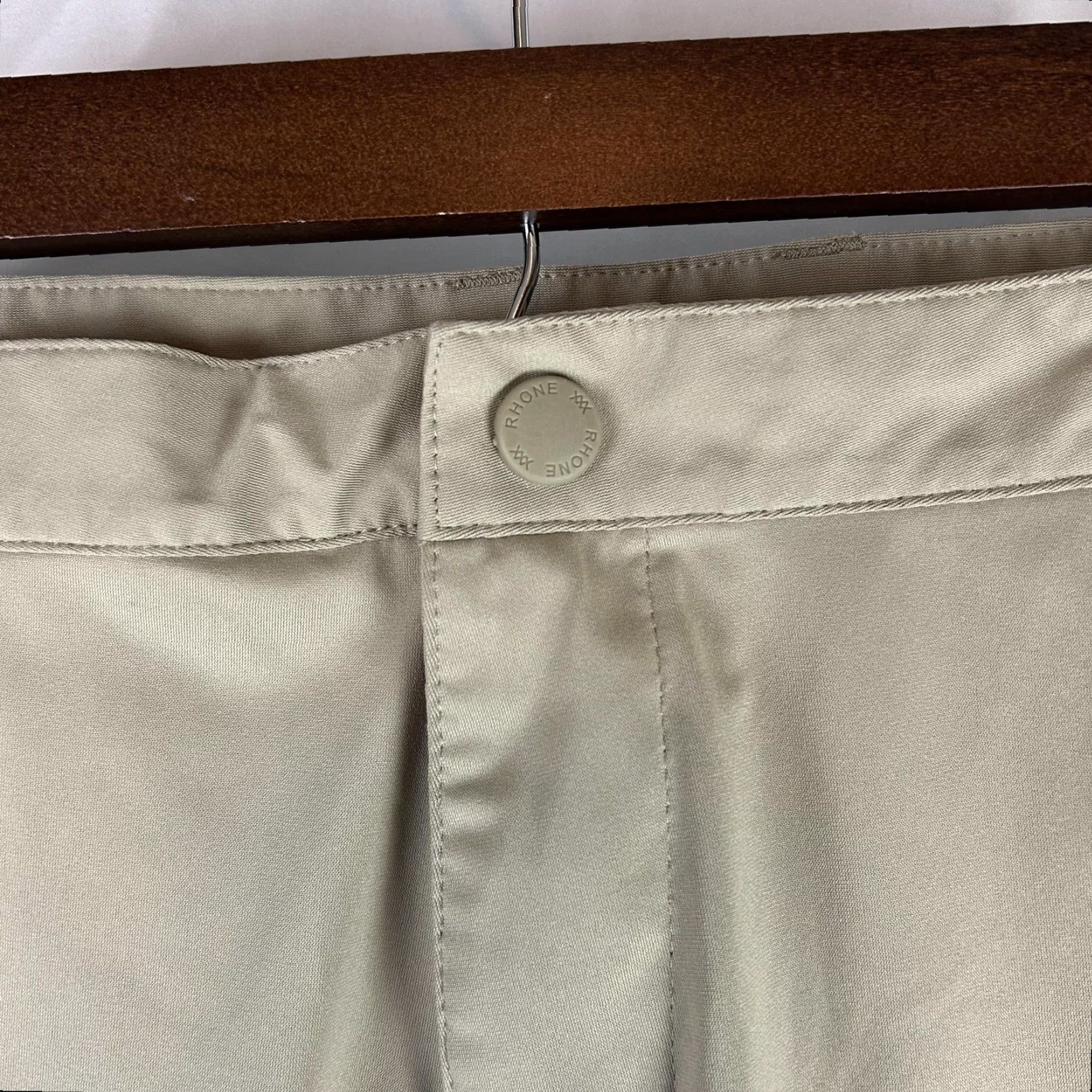 Rhone Rhone Commuter Pants Mens 38x33 Beige Performance Chino Slant Pockets Flat Front Zip Fly 100% Polyester Tapered Inseam 33 Regular Size US 38 / EU 54 - 3 Thumbnail