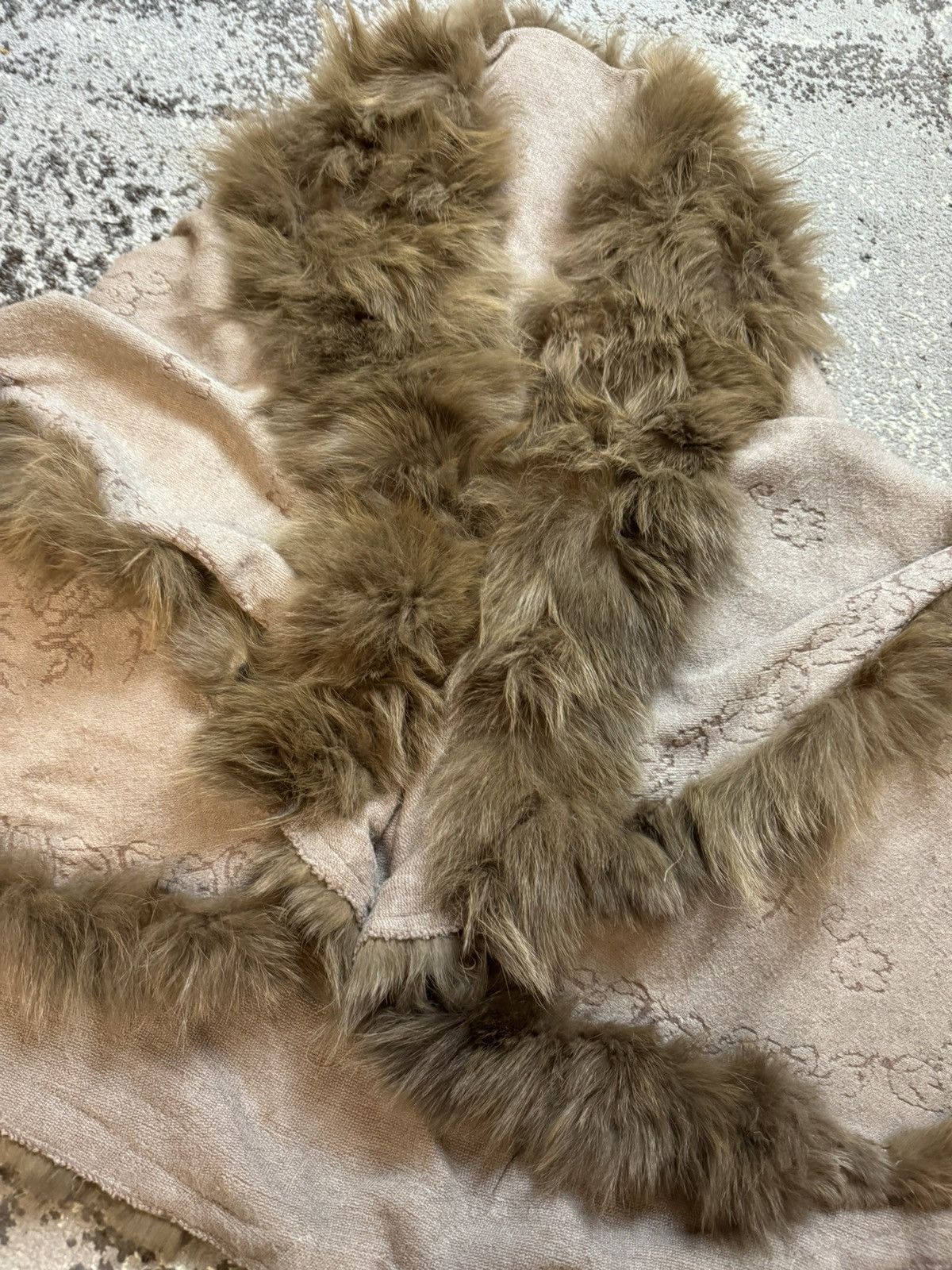 If Six Was Nine × Vintage Vintage Y2K Fuzzy Fur Opium Poncho Avantgarde Mid Jacket Size US M / EU 48-50 / 2 - 2 Thumbnail