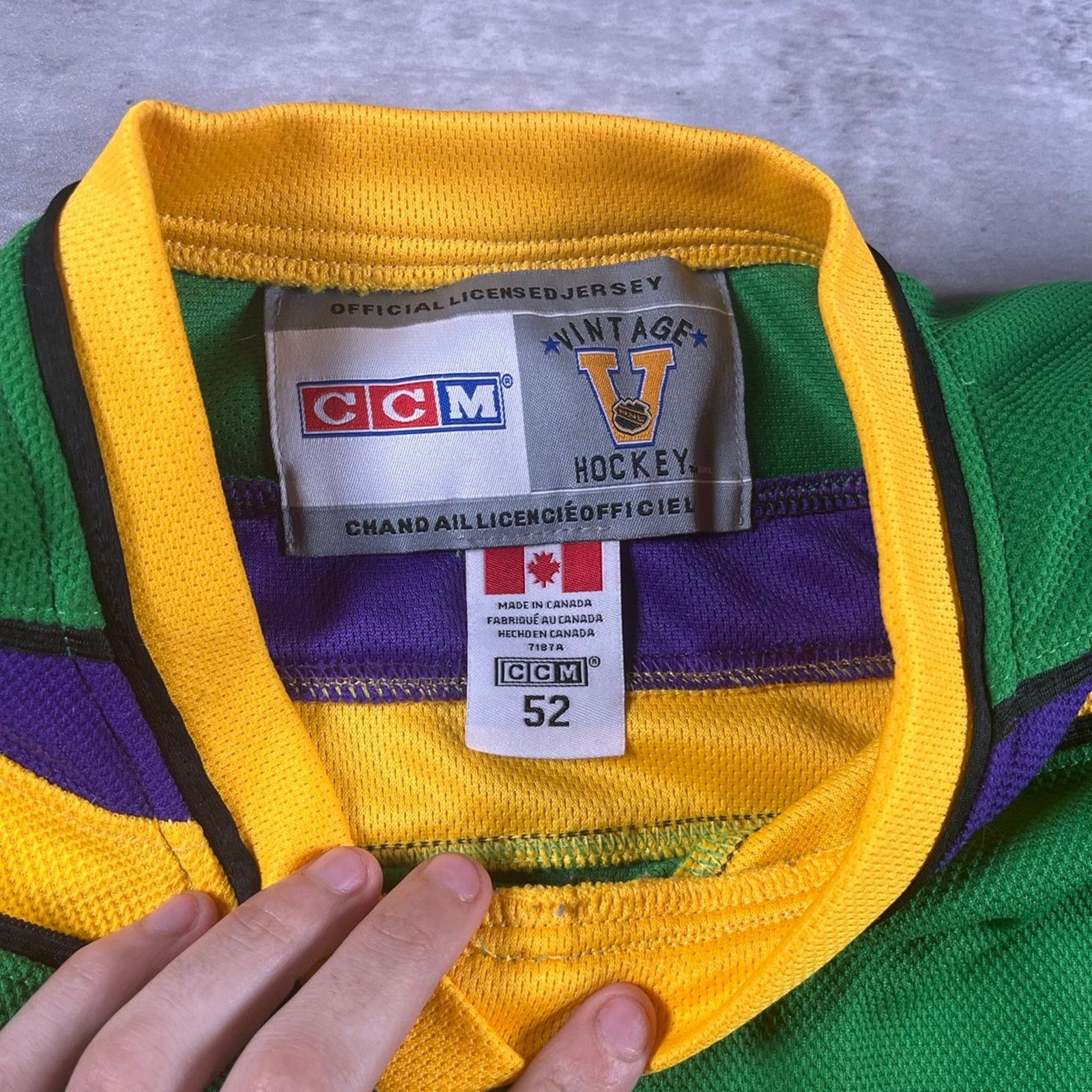 NHL Mighty ducks hockey jersey Size US XL / EU 56 / 4 - 3 Thumbnail