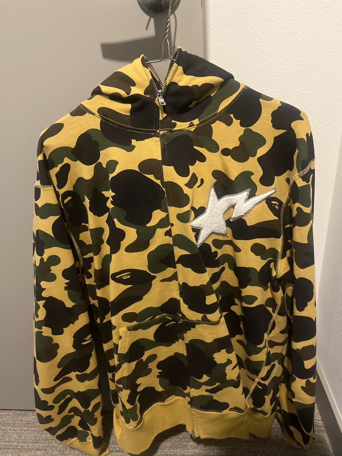 Bape Bape camo zipup Size US XL / EU 56 / 4 - 1 Thumbnail