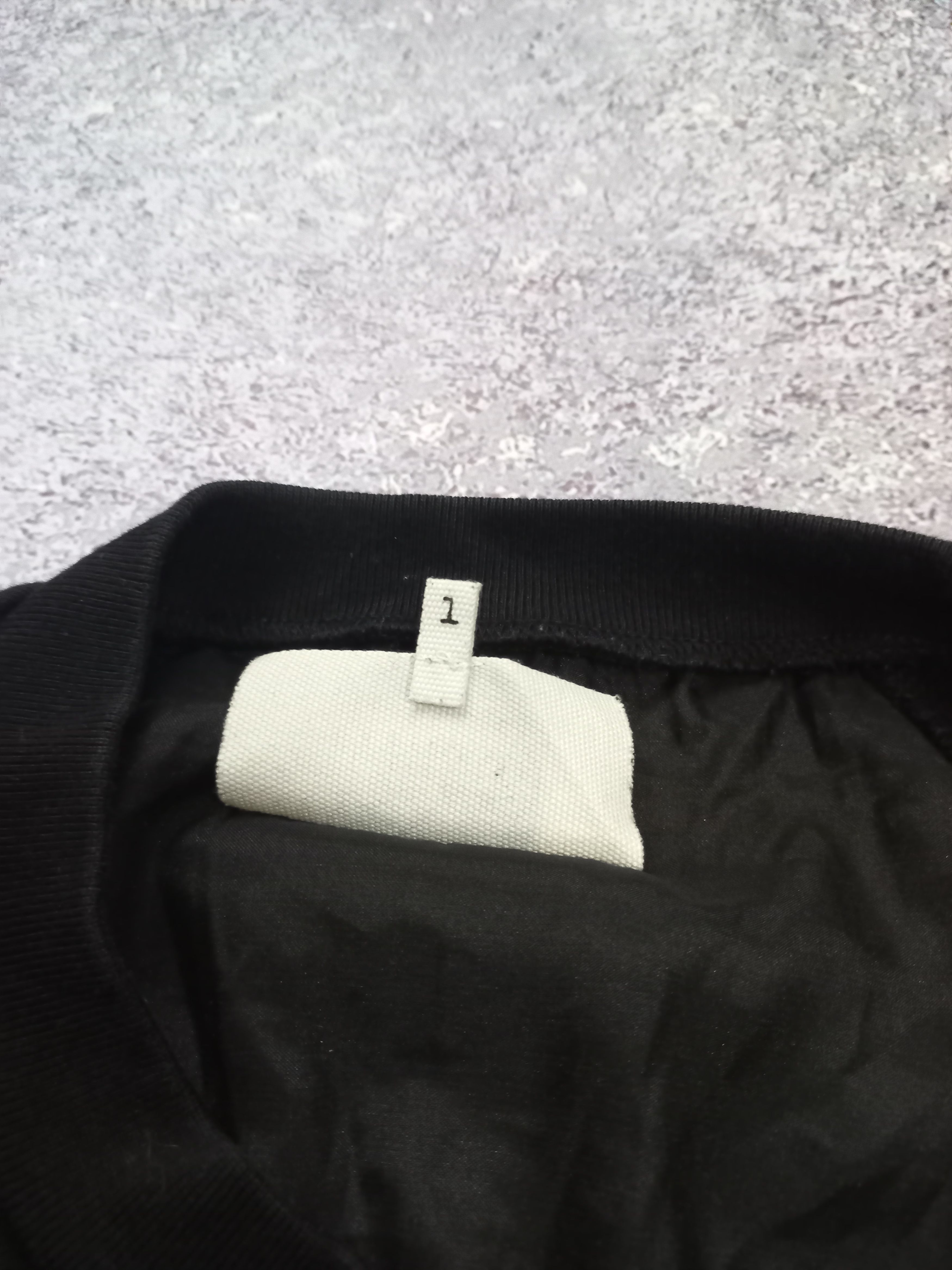 MM6 Maison Margiela MM6 Black Bow Back Sweatshirt Size L / US 10 / IT 46 - 11 Thumbnail