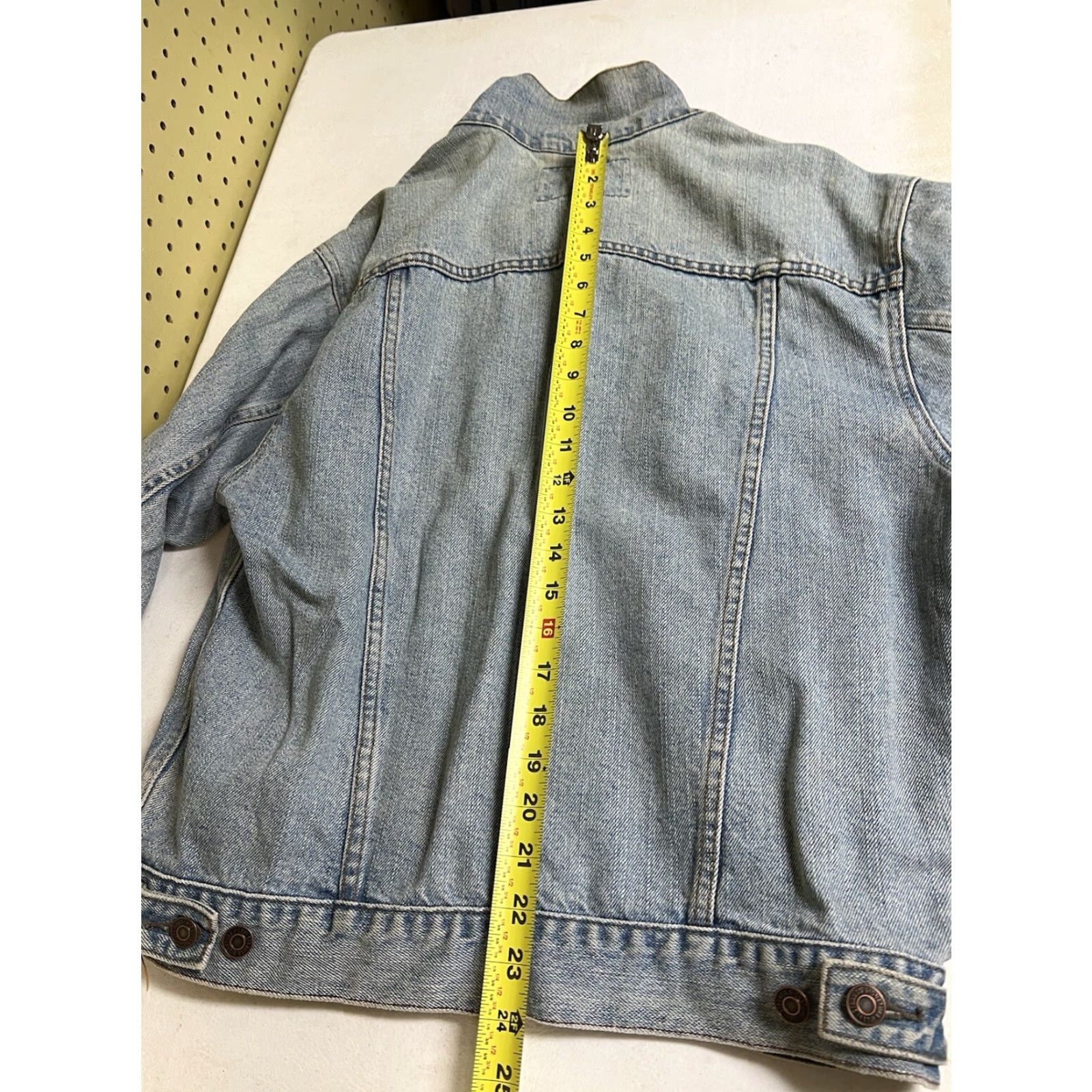 Levi's VTG Levi's Trucker Denim Jacket Mens M Medium Blue 90s 80s Signature Collared Pockets Logo Embroidered Short Jacket Casual Workwear USA Western Man Size US 31 - 8 Thumbnail