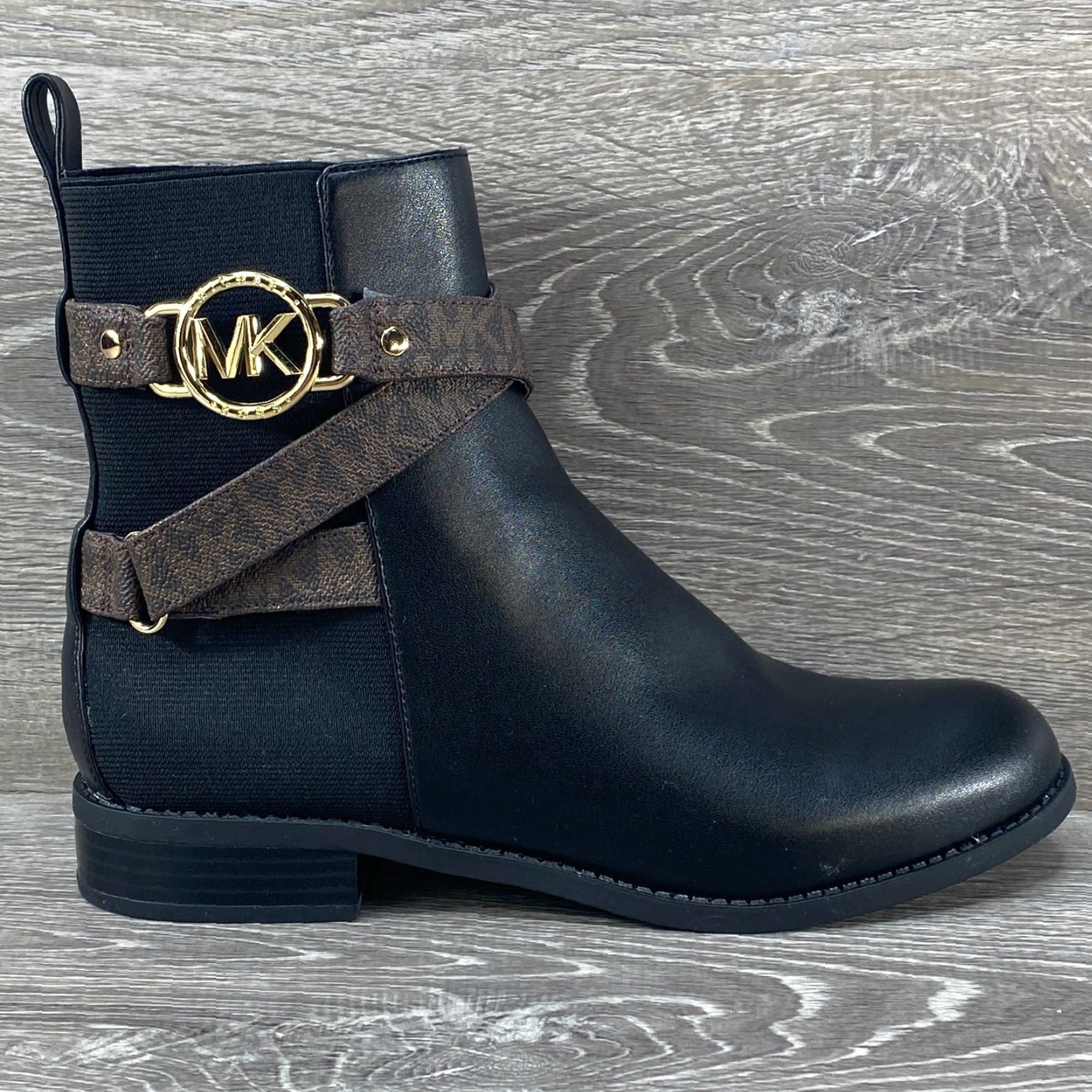 Michael Kors Michael Kors MK Logo Rory Flat Booties Ankle Boots 7 Womens Black MK Logo Rory Flat Booties Size 7 Women Shoes Size US 7 / IT 37 - 2 Thumbnail