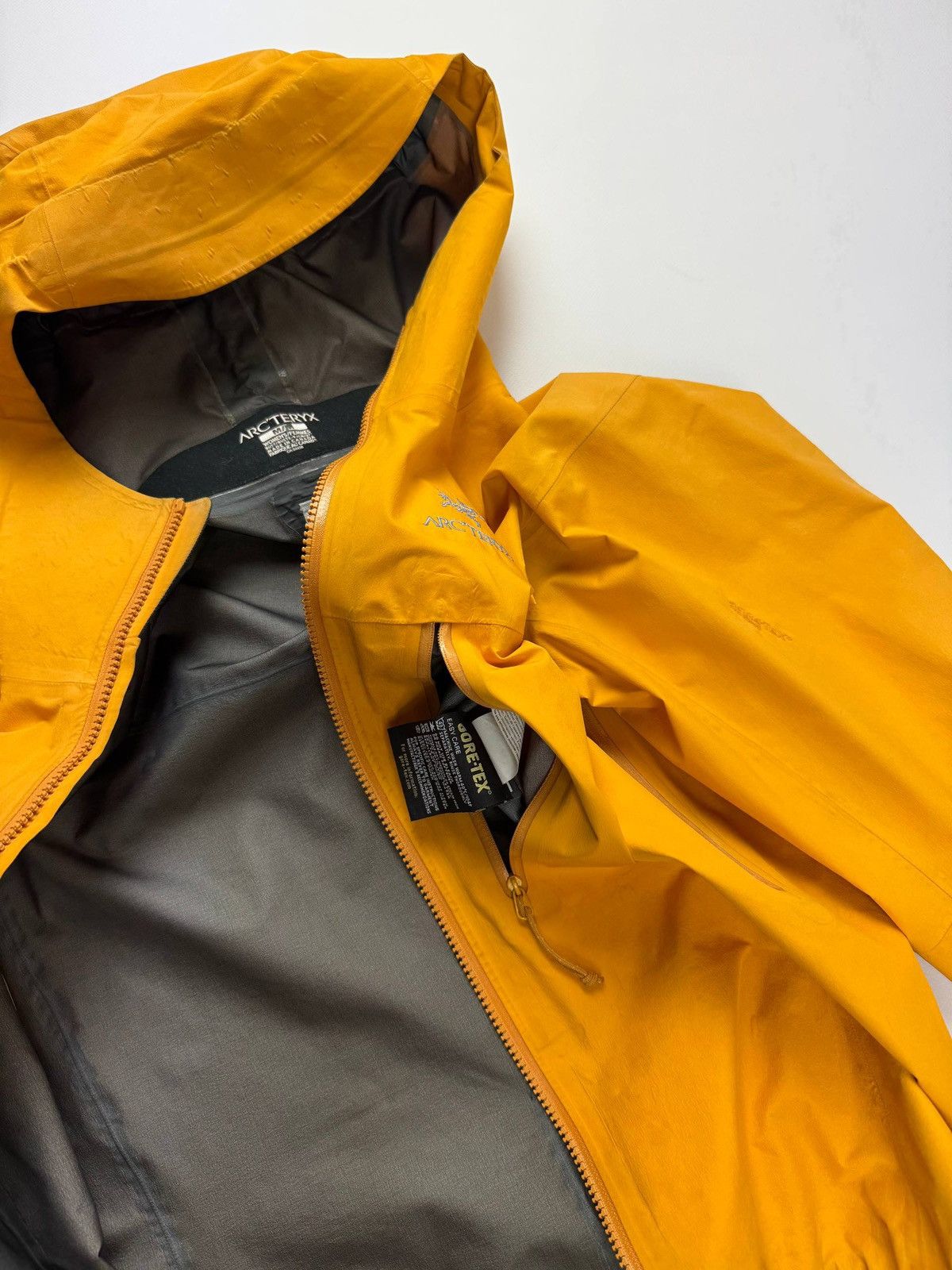 Arc'teryx Arc’teryx Alpha LT Jacket - Rare Gold Gore Tex Pro Shell Size M / US 6-8 / IT 42-44 - 14 Thumbnail