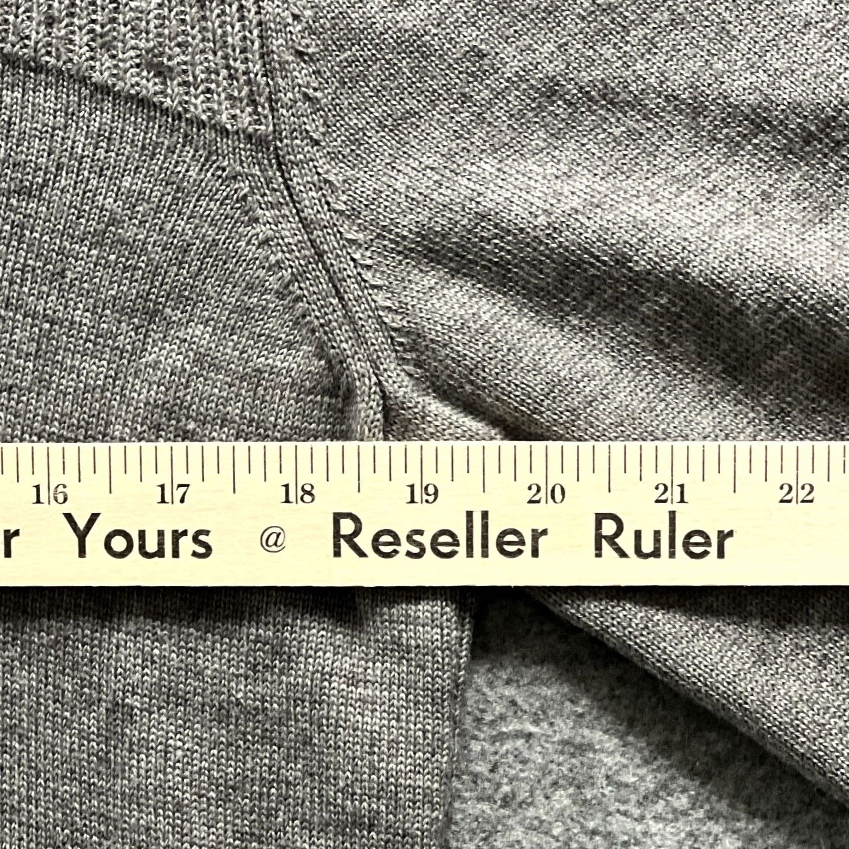 Hugo Boss HUGO BOSS Wool Sweater Mens Large Gray 1/4 Button Pullover C8 Size US L / EU 52-54 / 3 - 4 Thumbnail