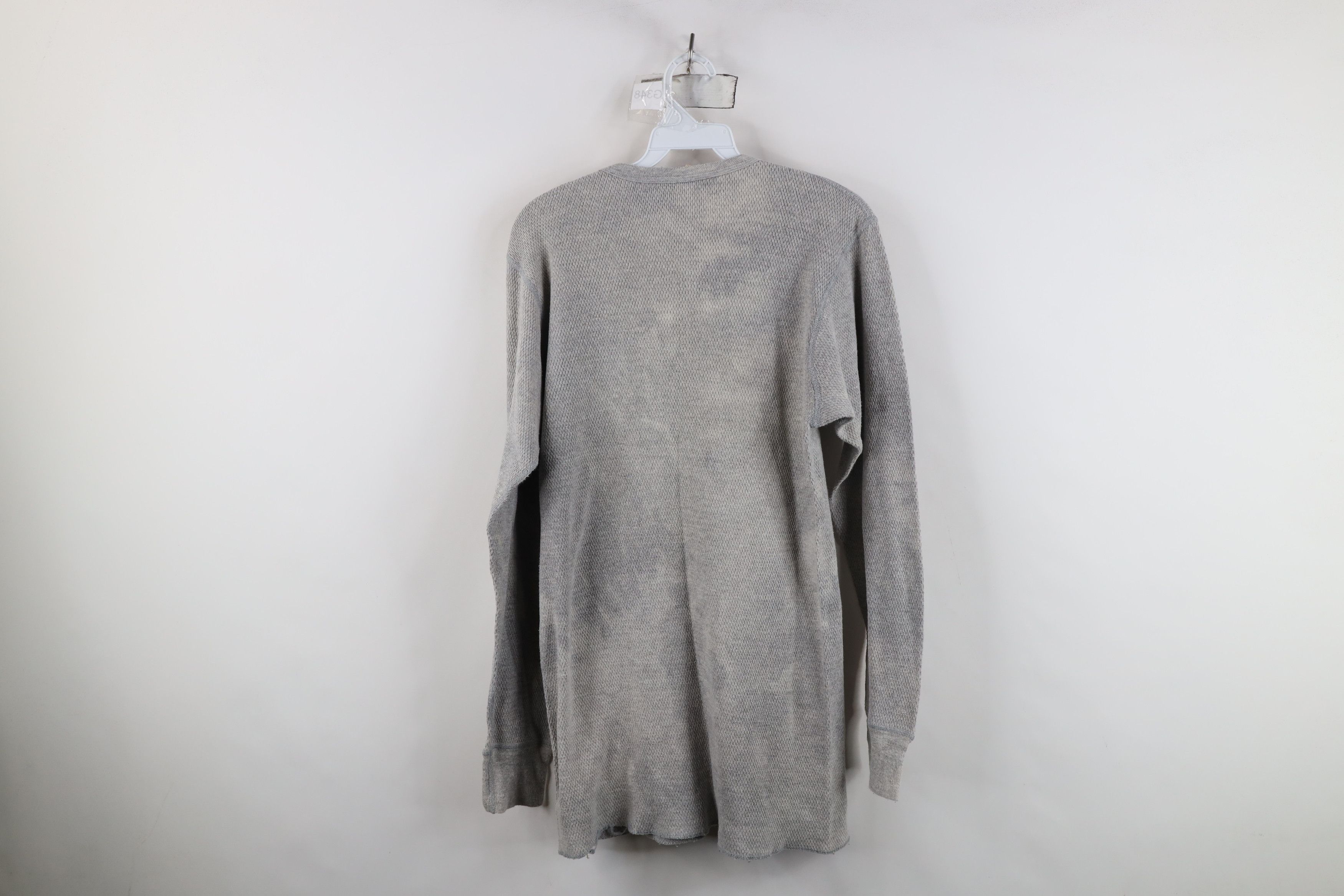 Vintage Vintage 90s Streetwear Thermal Waffle Knit T-Shirt Gray USA Size US XL / EU 56 / 4 - 12 Thumbnail