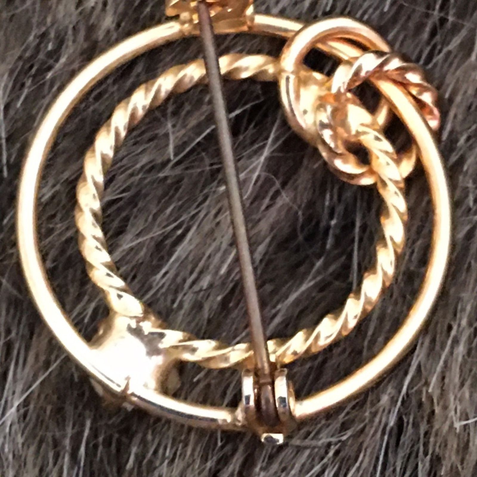 Vintage Vintage 80s gold tone rope style pearl pin brooch Size ONE SIZE - 2 Thumbnail