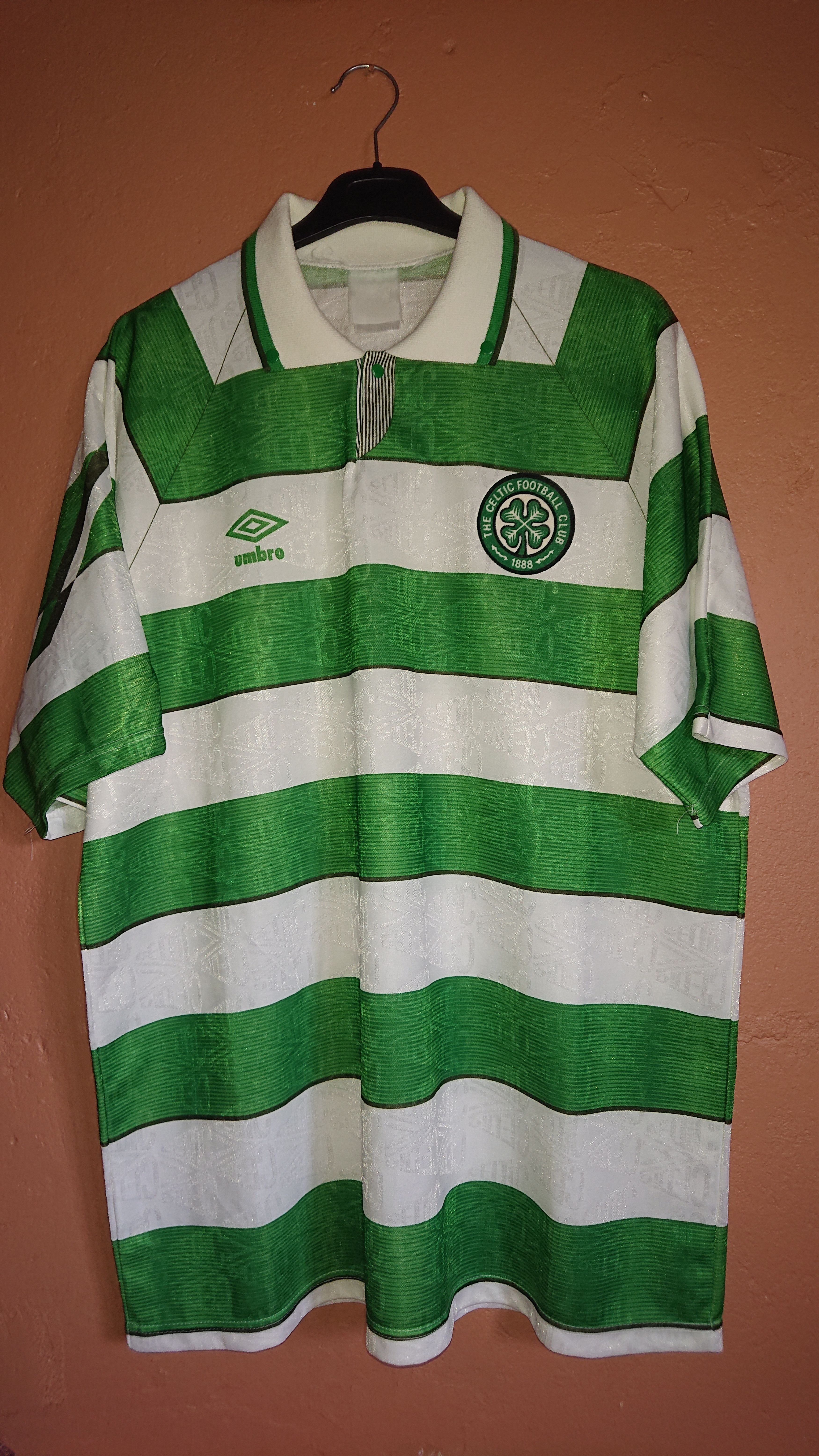 Vintage CELTIC 1992 UMBRO HOME SHIRT XLARGE Size US XL / EU 56 / 4 - 1 Thumbnail