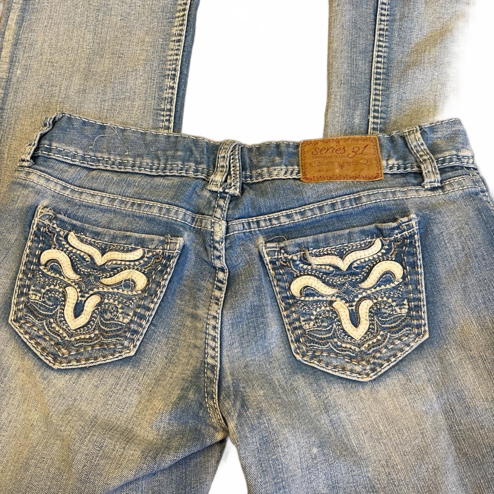 Other y2k distressed light wash low waisted jeans Size 30" / US 8 / IT 44 - 4 Thumbnail