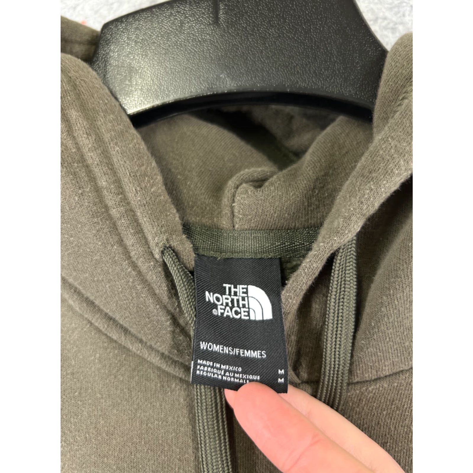 The North Face The North Face Hoodie Womens M Green Logo Pocket Read Sweater Pullover Crew Neck Jersey Cotton Blend Size M / US 6-8 / IT 42-44 - 7 Thumbnail