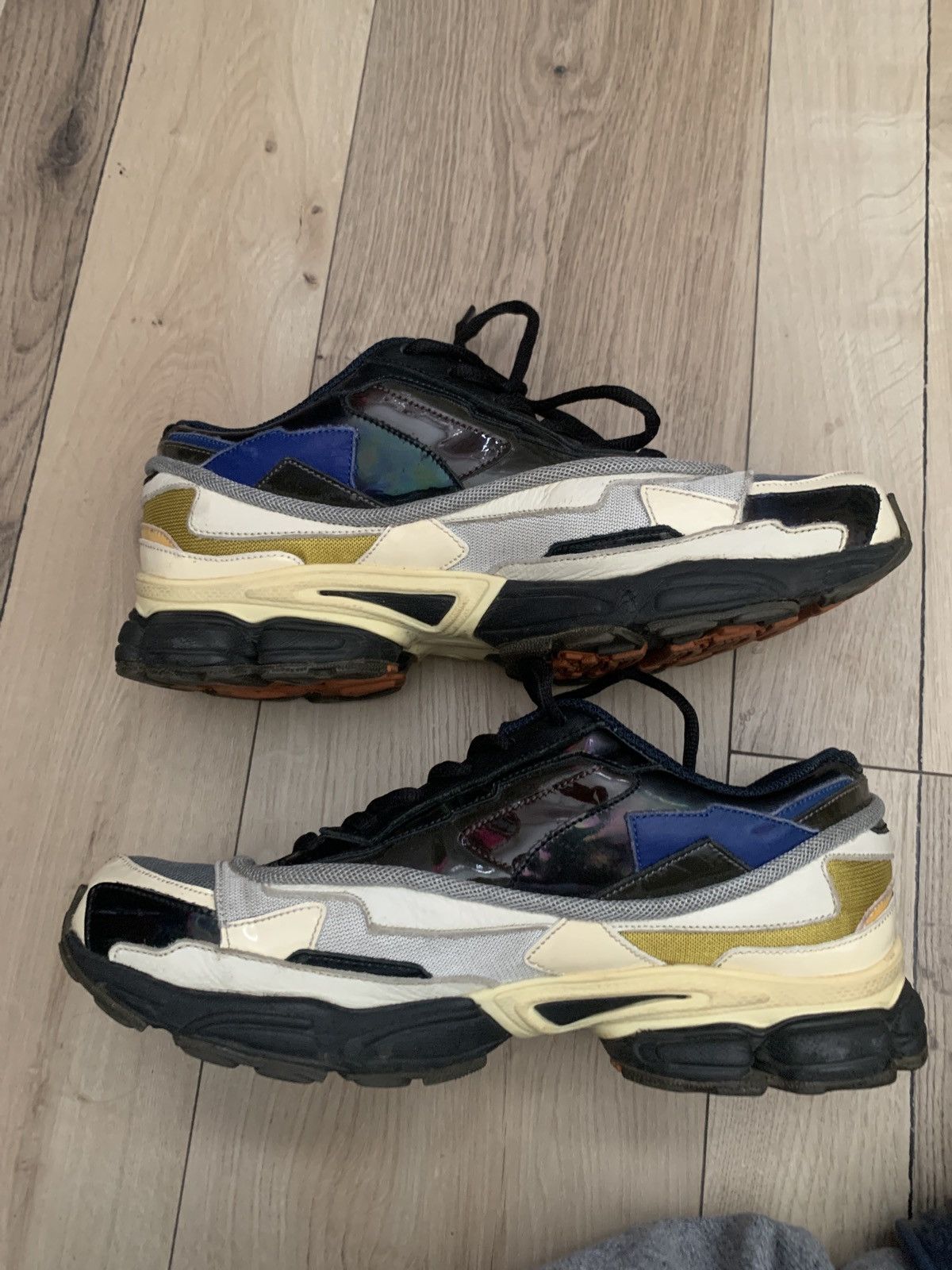 Raf Simons RAF Simon’s S/S 2013 holographic runner Size US 7 / EU 40 - 2 Thumbnail