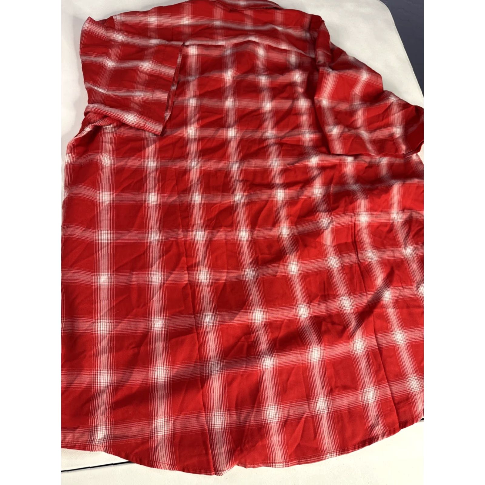 Vintage VINTAGE Dixxon Shirt Mens XL Red Plaid Button-Up Third Street Bamboo Shirt Sz XL Shirt Mens Red Plaid Button-Up Dixxon Bamboo Sz XL Men Casual Shirt Size US XL / EU 56 / 4 - 6 Thumbnail