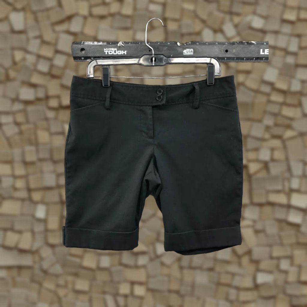 Vintage Mandee Shorts Juniors Size 9 Mid Rise Dark Wash Black Size 30" / US 8 / IT 44 - 1 Thumbnail