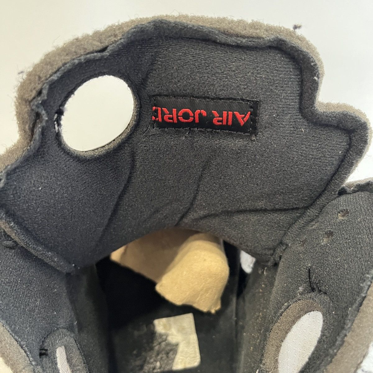 Jordan Brand × Off-White 2020 Jordan 5 Retro Off-White Muslin Size US 12.5 / EU 45-46 - 18 Thumbnail