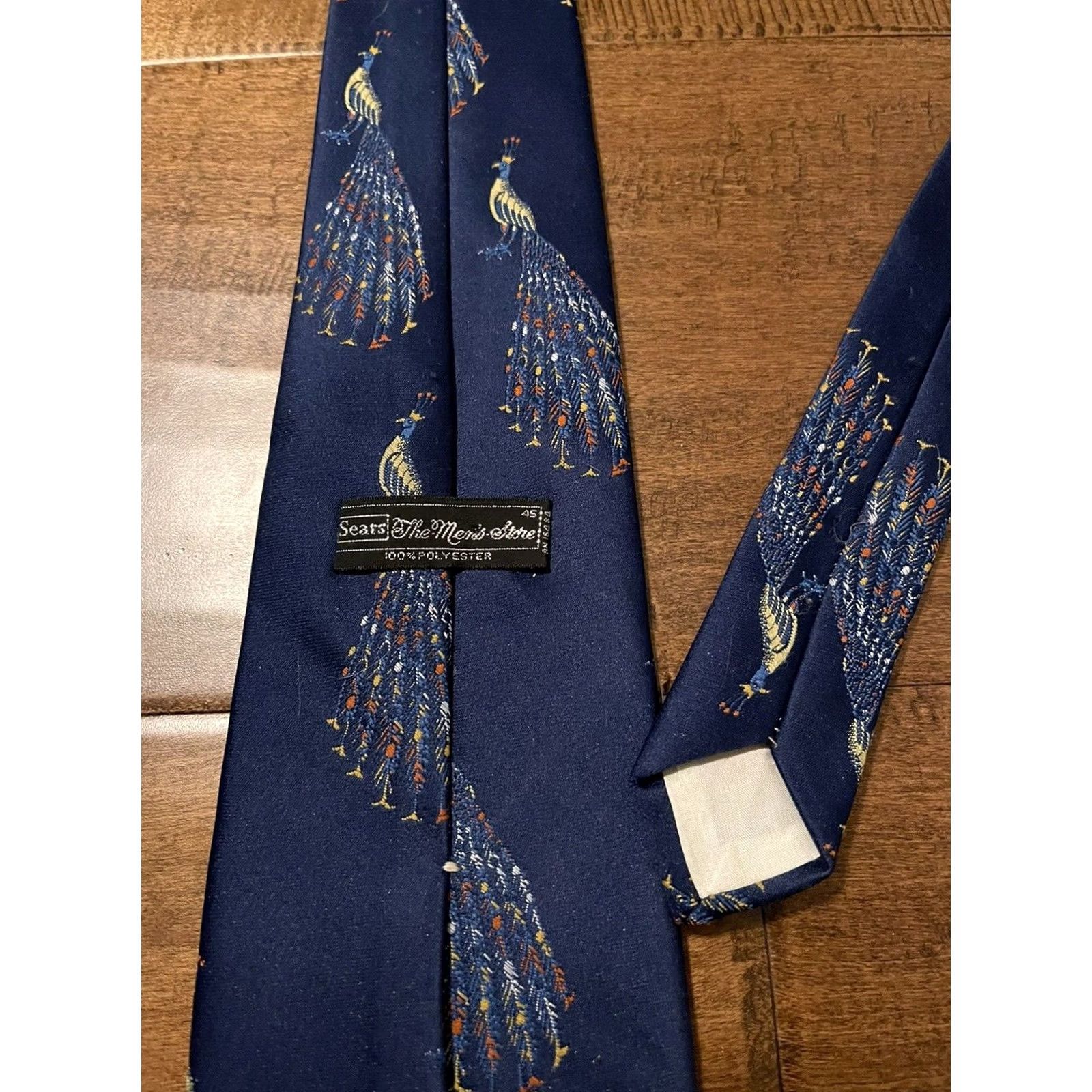 Sears VINTAGE Sears Neck Tie 1970s Peacock Design Navy Blue Mens Size ONE SIZE - 4 Thumbnail