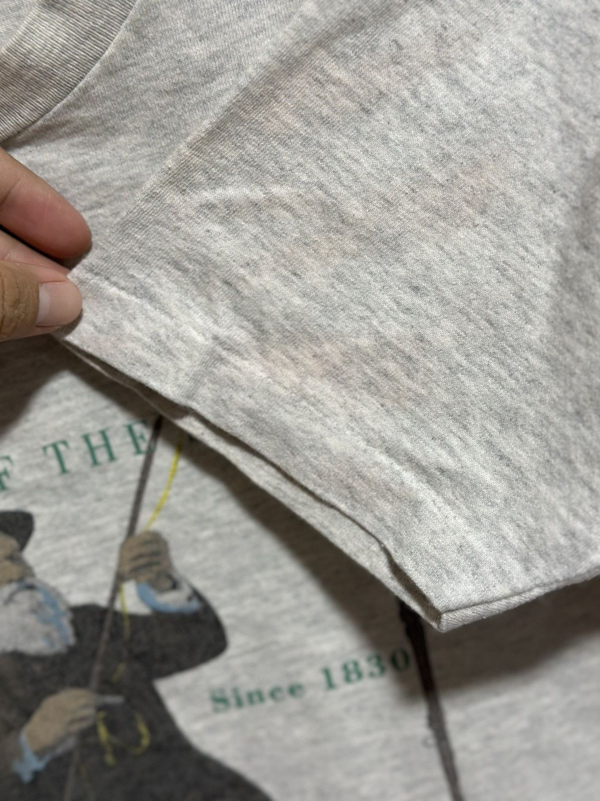 Vintage × Woolrich Woolen Mills Vintage Woolrich The Lurf Of The Sport Faded Tee Size US L / EU 52-54 / 3 - 3 Thumbnail