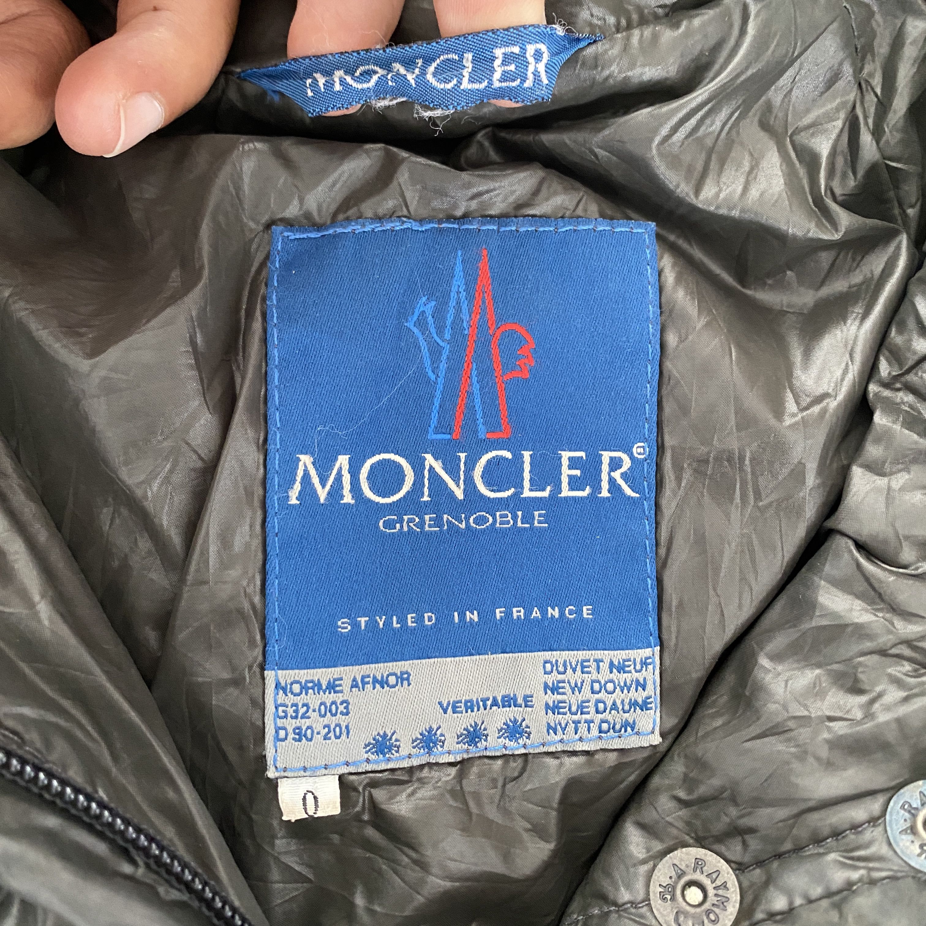 Moncler Grenoble × Vintage Vintage Moncler Grenoble Parka Puffer Jacket Size US M / EU 48-50 / 2 - 5 Thumbnail
