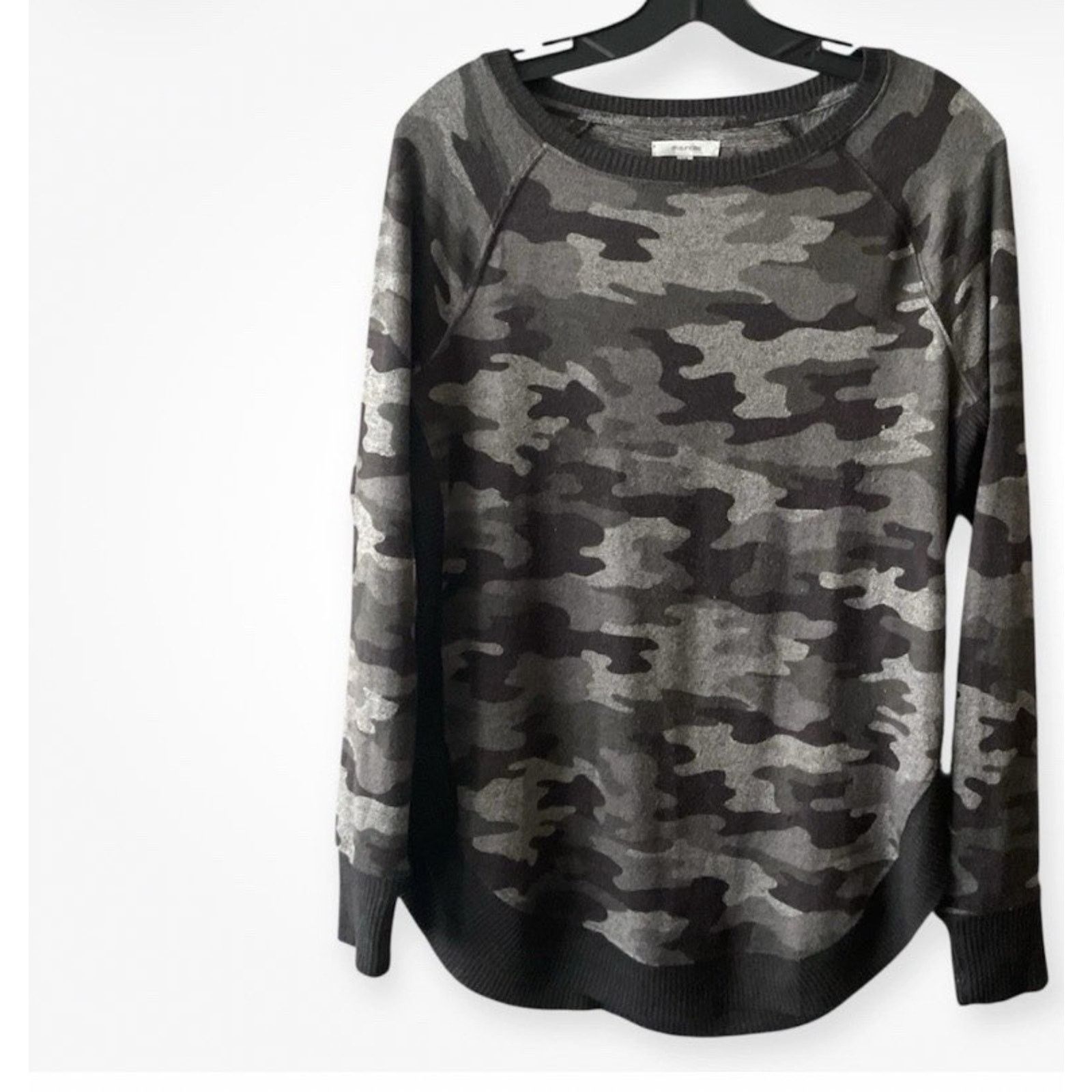 Other Maurices Purple, Gray Camo Women’s Long Sleeve Sweater Size XL / US 12-14 / IT 48-50 - 2 Thumbnail