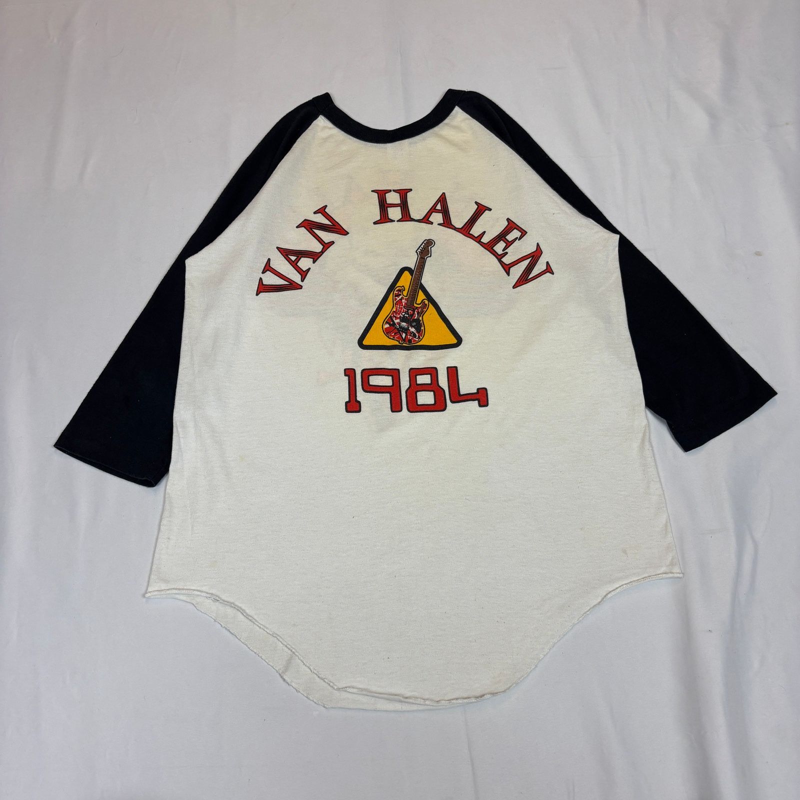 Vintage Vintage 1984 Van Halen Tour Raglan Shirt Smoking Baby Large Size US L / EU 52-54 / 3 - 4 Thumbnail