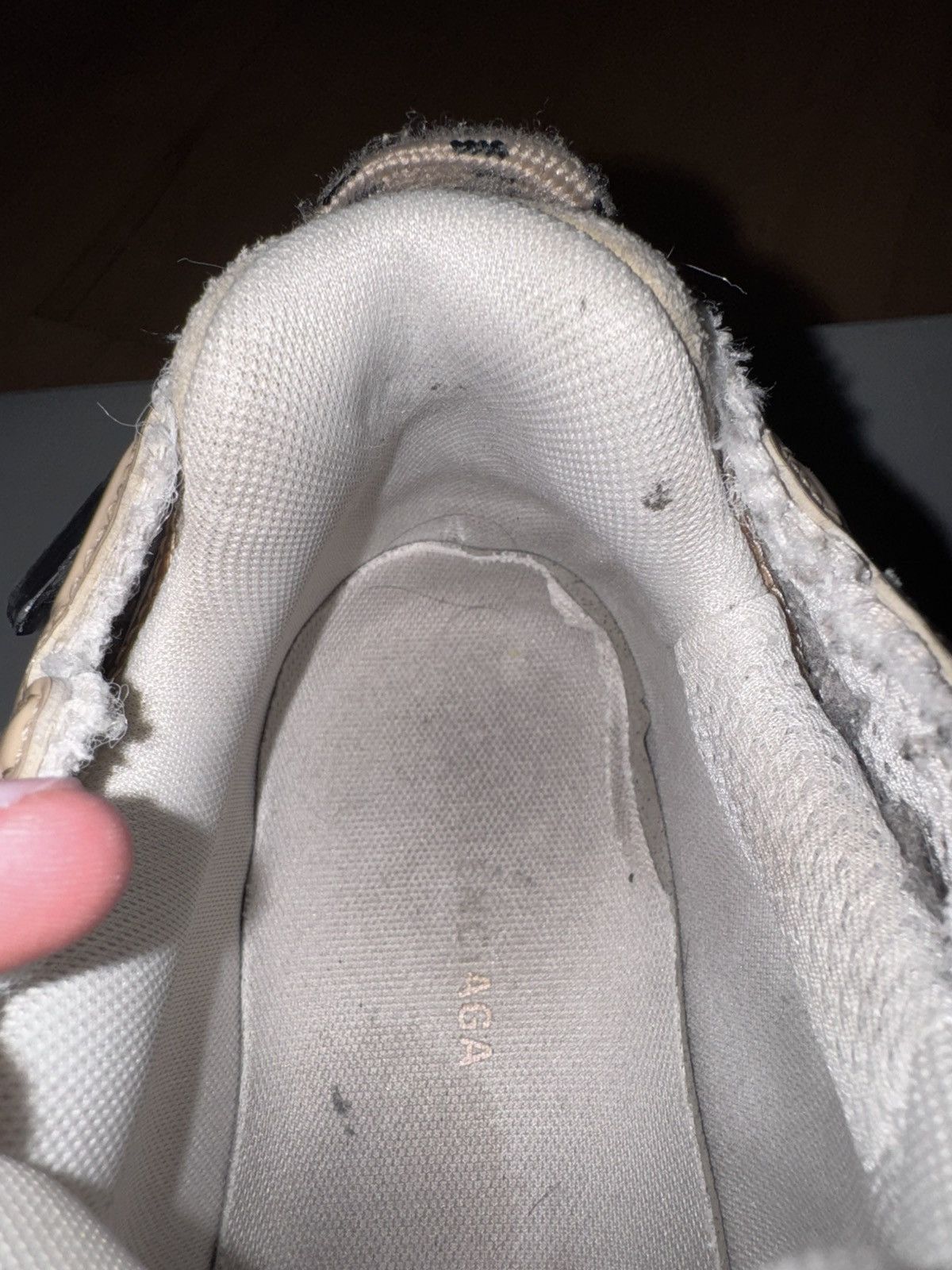 Balenciaga Balenciaga Runner Beige Size US 8 / EU 41 - 13 Thumbnail