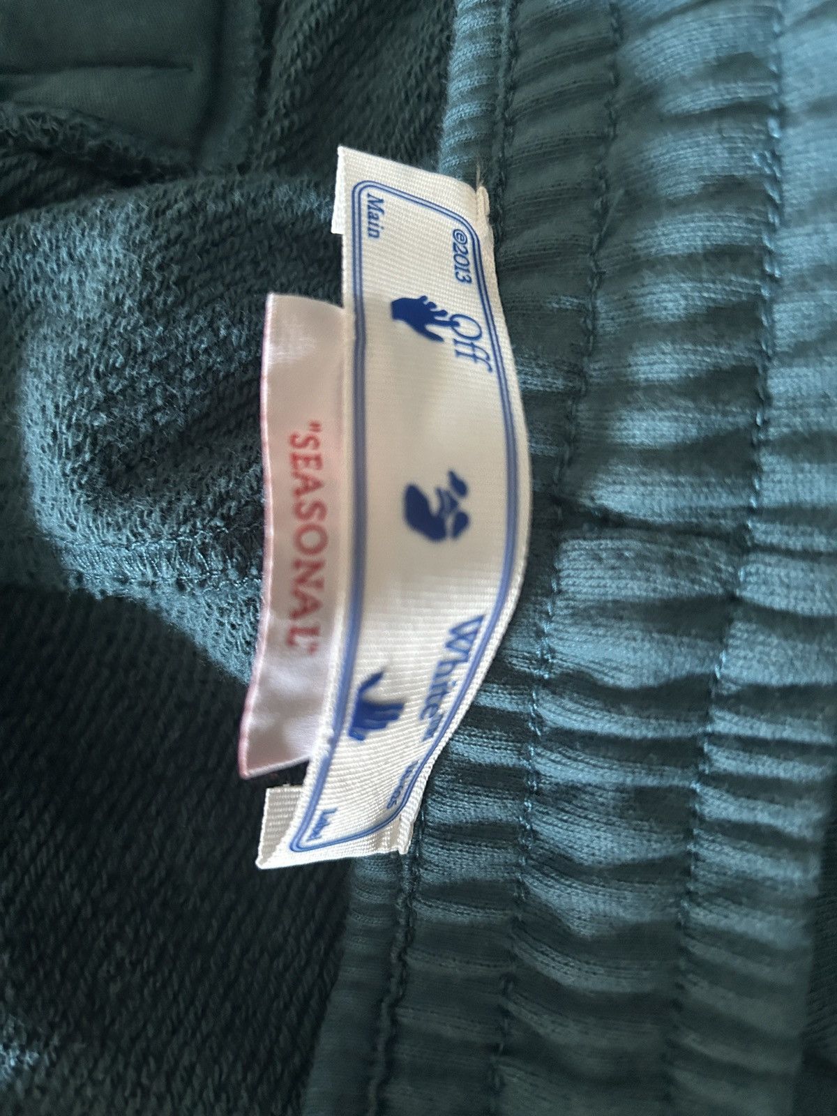 Off-White Off-white logo sweat shorts Virgil Abloh Jade OW Size US 38 / EU 54 - 3 Thumbnail
