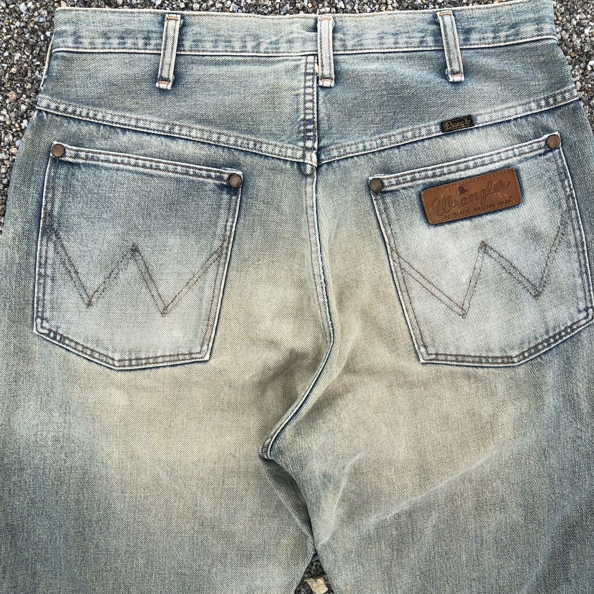 Vintage Vintage Wrangler Blue Bell distressed Selvedge denim Size US 33 - 18 Thumbnail
