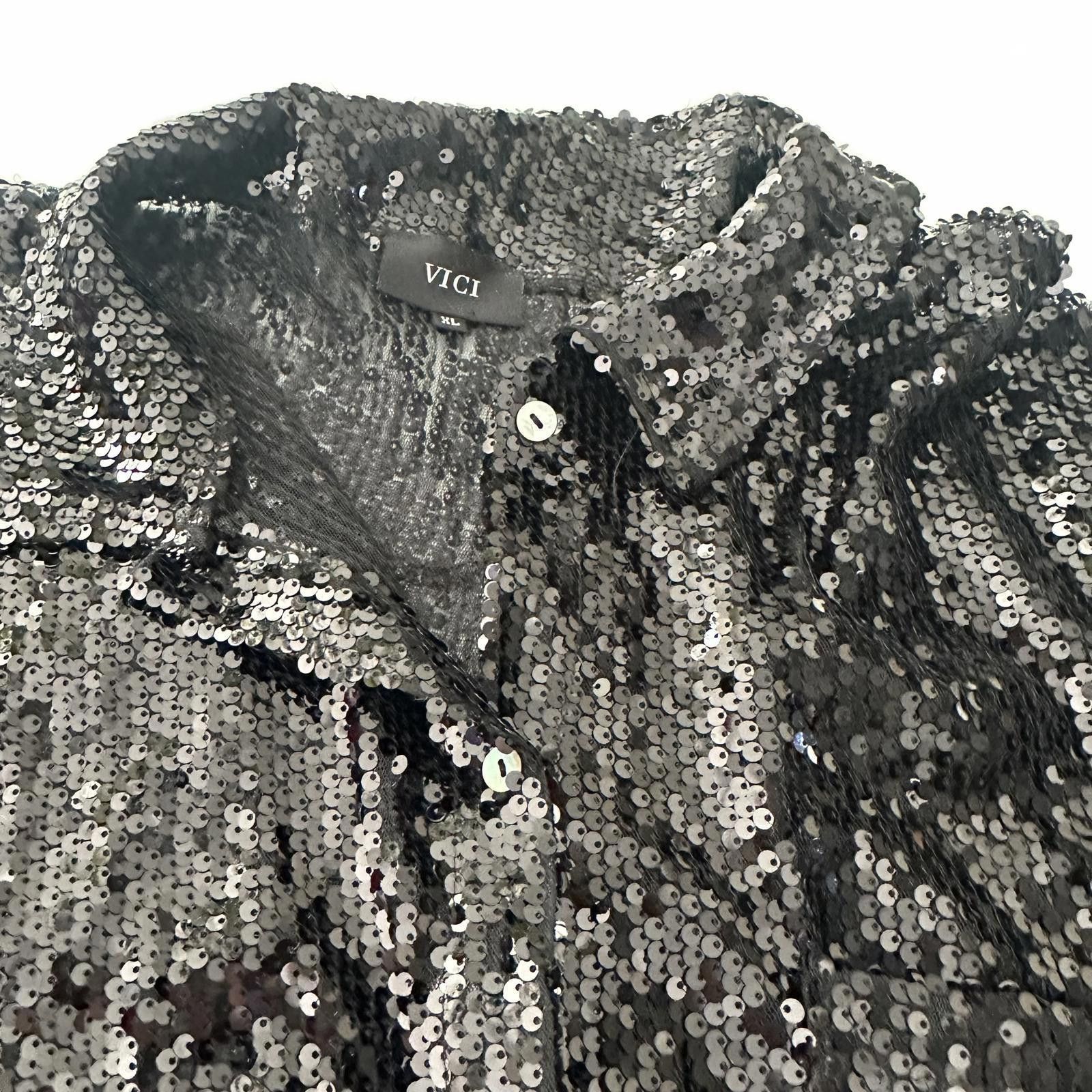 Designer VICI Black Sequin Button-Up Shirt Size ONE SIZE - 4 Thumbnail