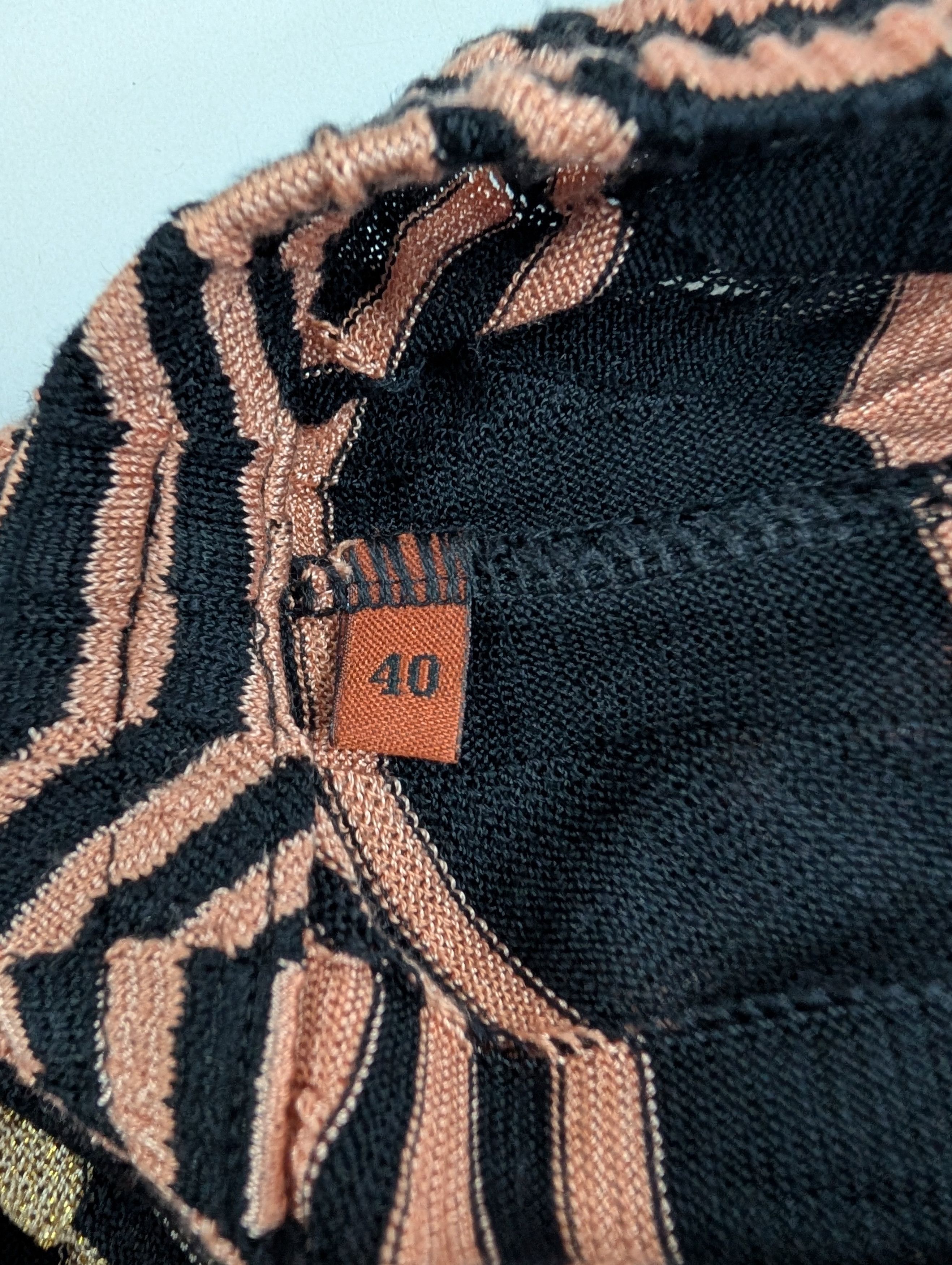 Missoni Missoni Black And Gold Mini Shorts Size 27" / US 4 / IT 40 - 4 Thumbnail