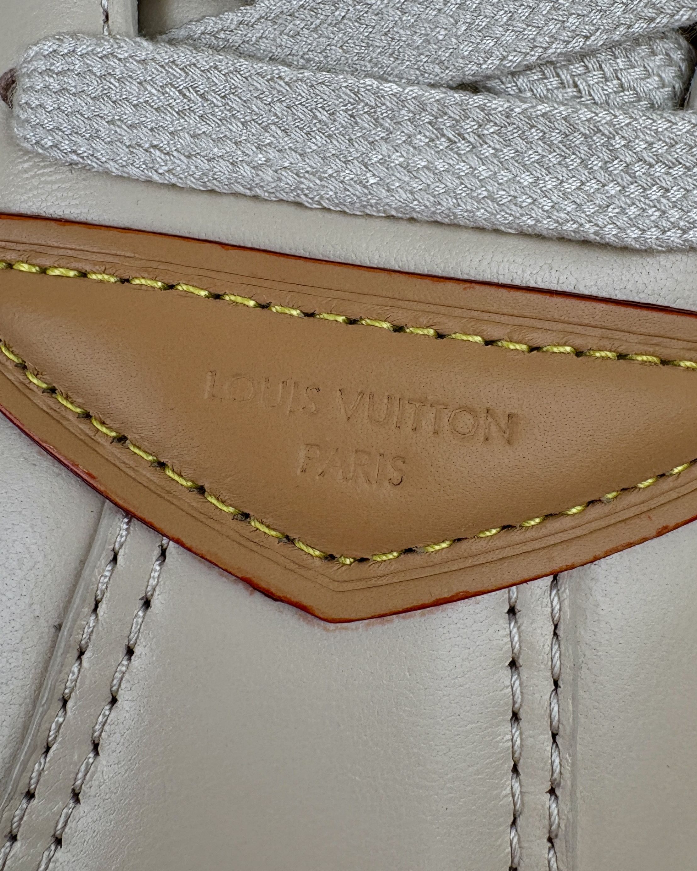 Louis Vuitton 100% original L Vuitton BUTTERSOFT men's sneakers. UK Size 9 Size US 10 / EU 43 - 10 Thumbnail