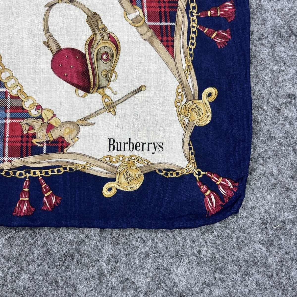 Burberry Burberry Handkerchief / Bandana / Neckerchief B1196 Size ONE SIZE - 2 Thumbnail