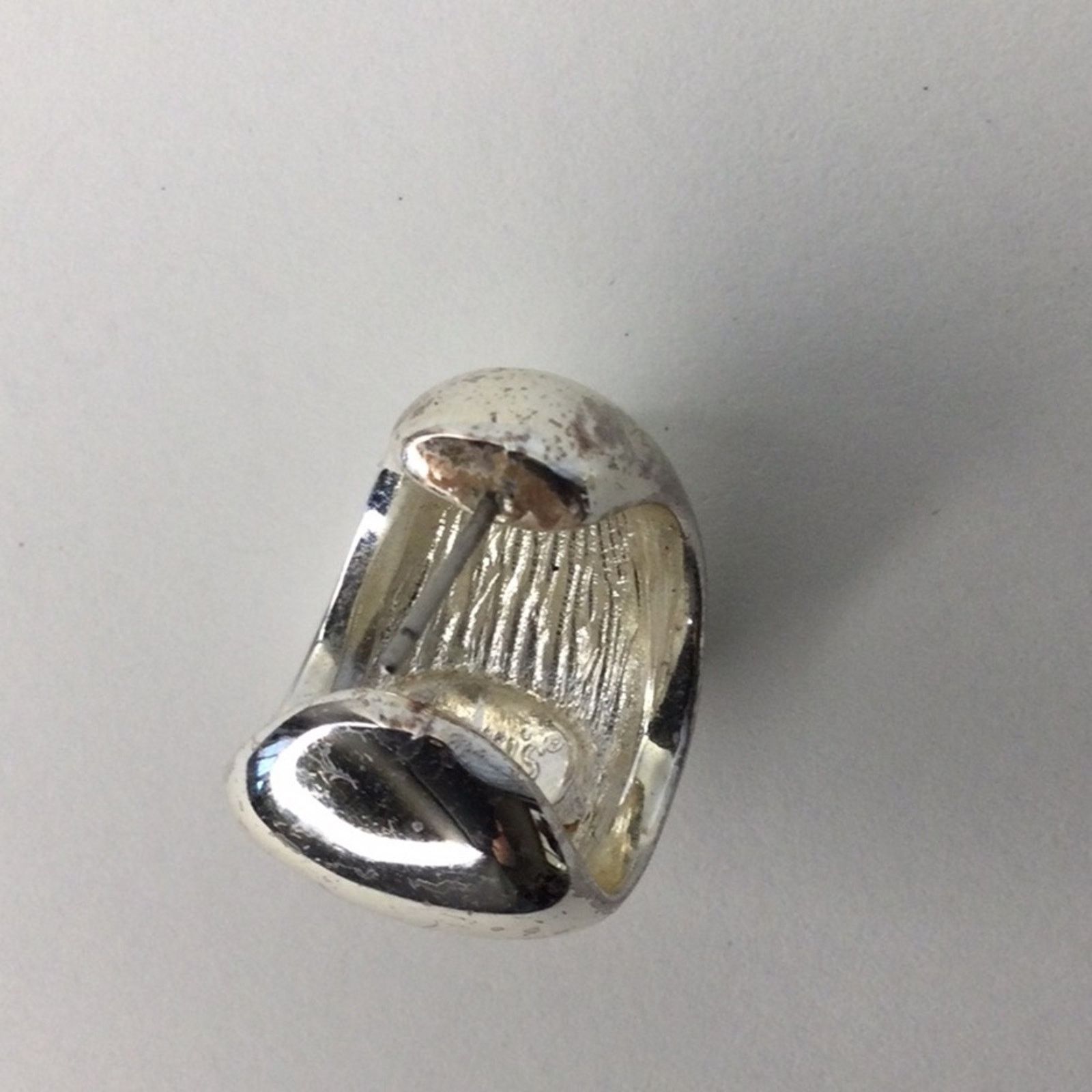 Chicos Chico's Shiny Silver Huggie Hoop Prong Back Earrrings Size ONE SIZE - 14 Thumbnail