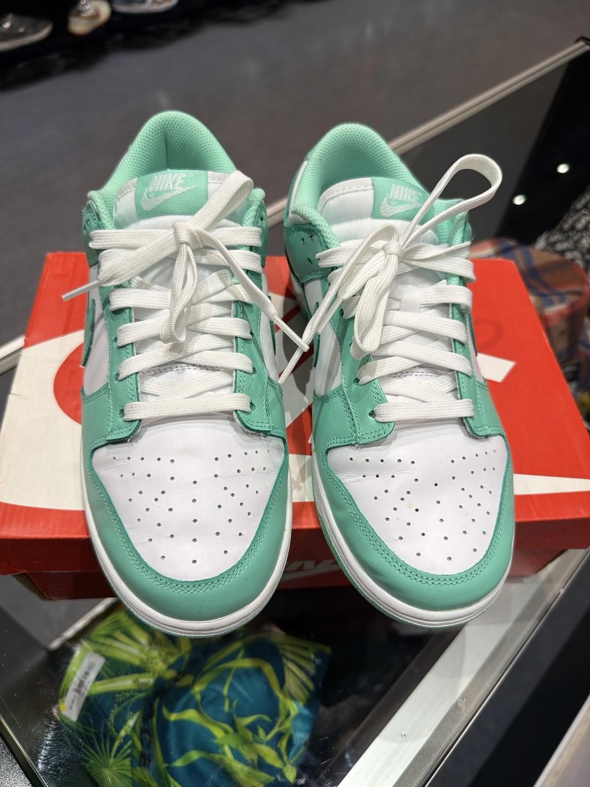Nike Nike Dunk Low Green Glow Size 10 Women’s/Mens 8.5 Authentic Size US 10 / IT 40 - 7 Thumbnail