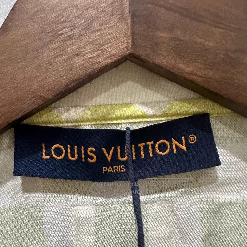 Louis Vuitton Louis Vuitton Checkerboard shirt Size US XL / EU 56 / 4 - 4 Thumbnail