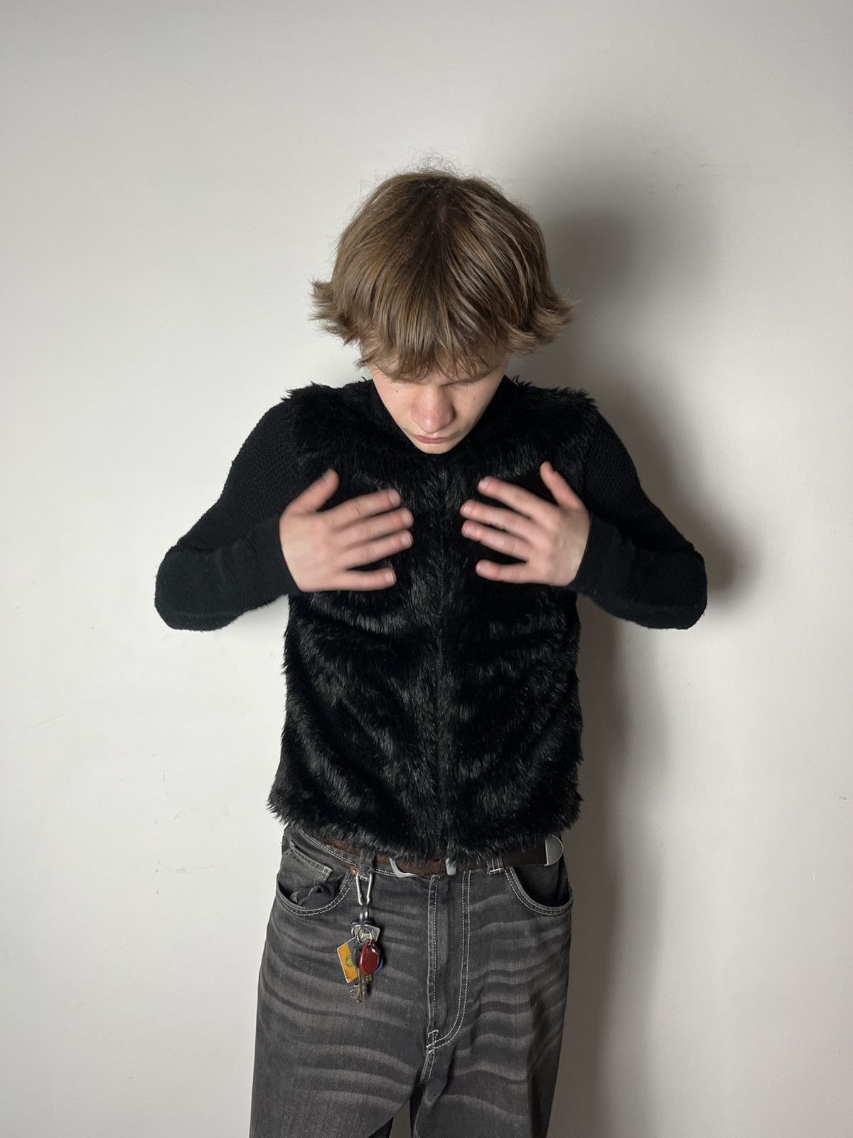Hysteric Glamour 🔥FAUX FUR HYSTERIC GLAMOUR VIBE CROPPED ZIP SWEATER JACKET Size US M / EU 48-50 / 2 - 12 Thumbnail