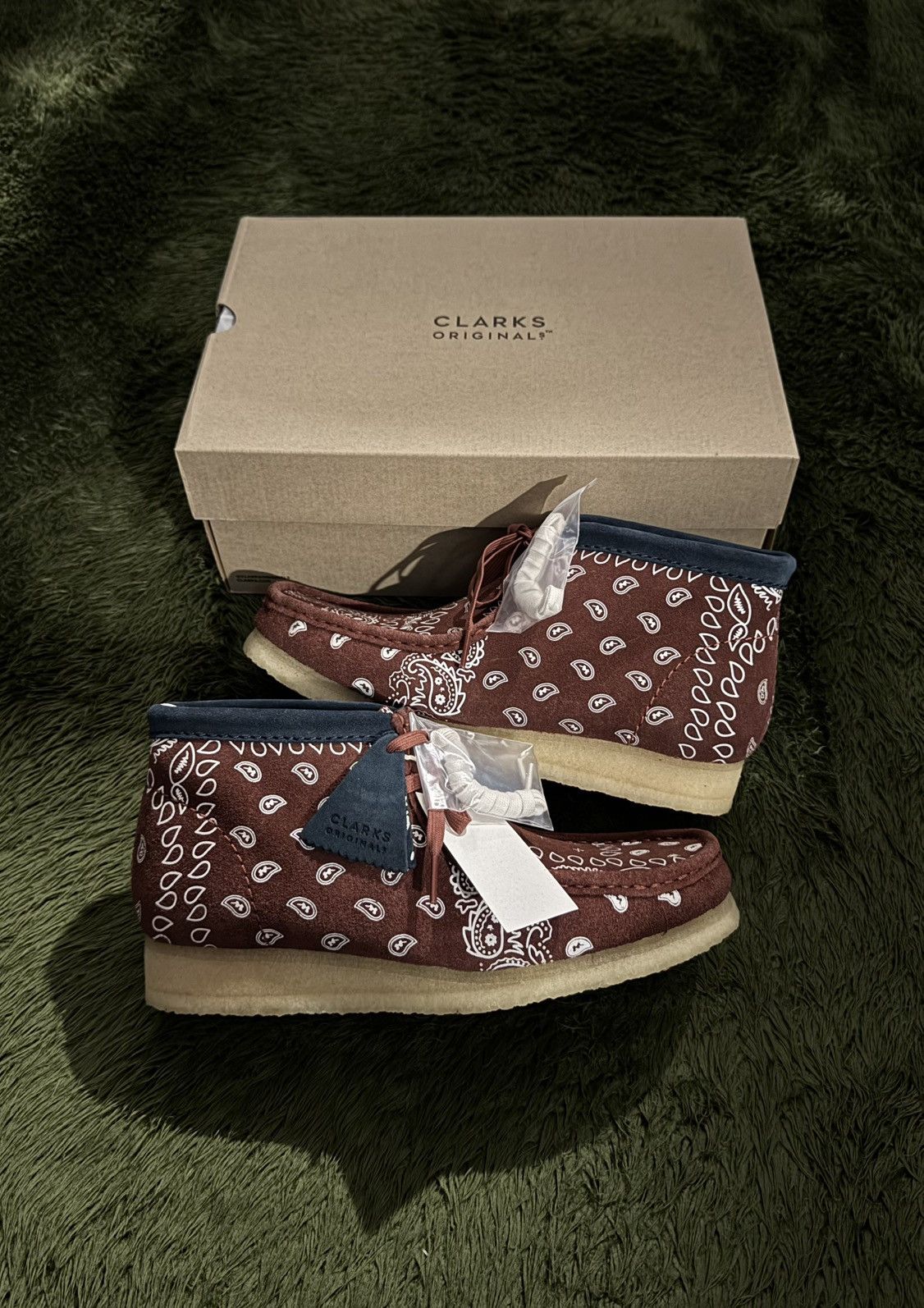 Clarks [UK 8.5] Clarks Wallabee Boot Paisley Bricks Size US 9 / EU 42 - 1 Thumbnail