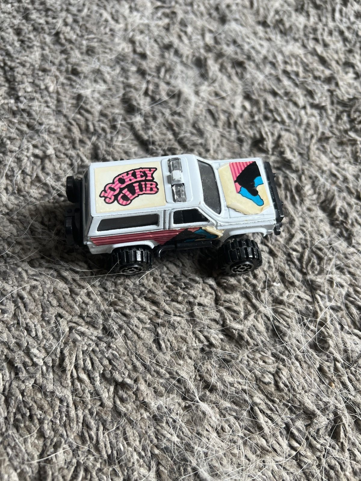Chevrolet Swift Runner Chevy Blazer Die-Cast Size ONE SIZE - 1 Thumbnail