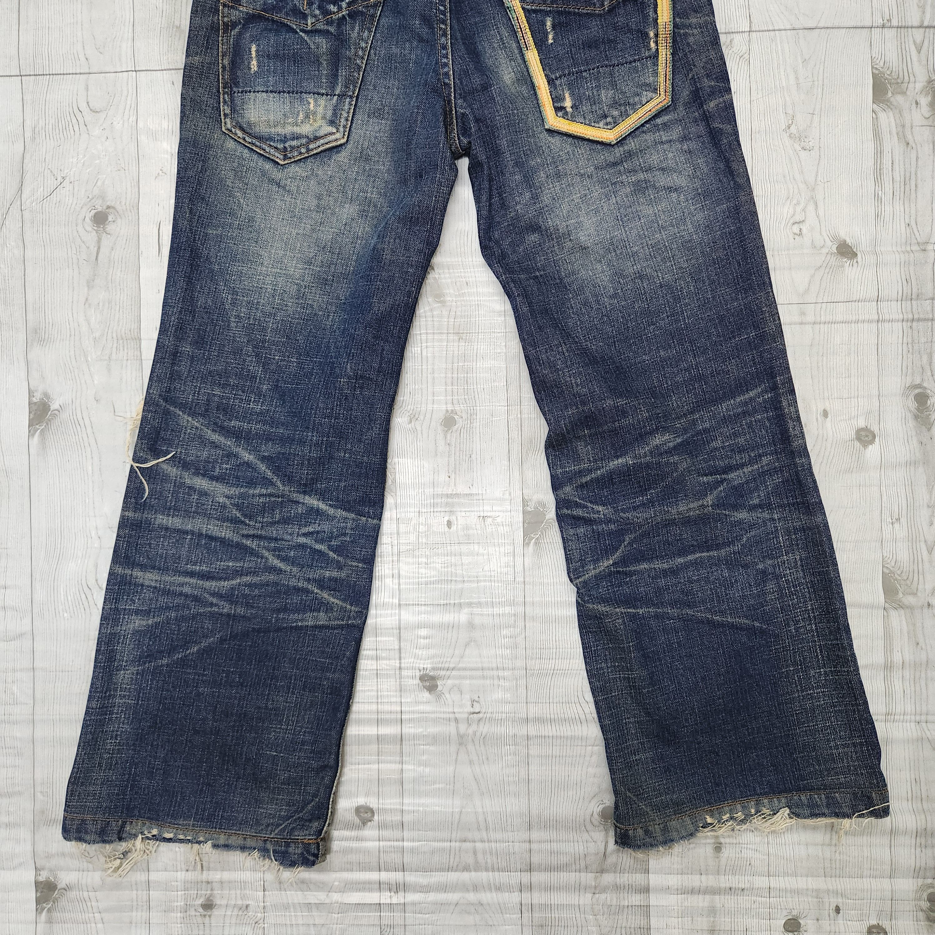Denim & Co. × Japanese Brand Flared Denim & Co Red Pepper Thrashed Jeans Size US 28 / EU 44 - 3 Thumbnail