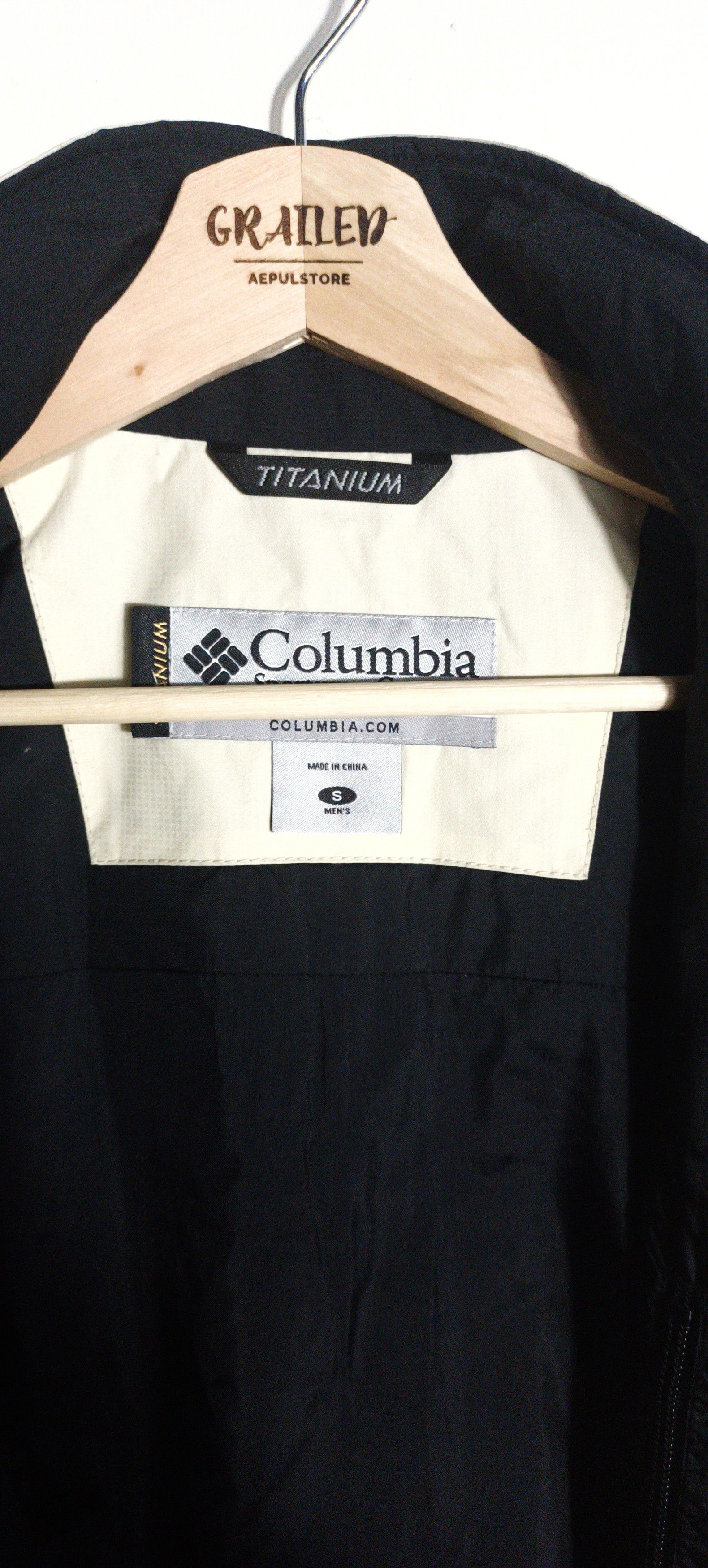 Columbia COLUMBIA TITANIUM WATERPROOF MENS JACKET Size US L / EU 52-54 / 3 - 9 Thumbnail