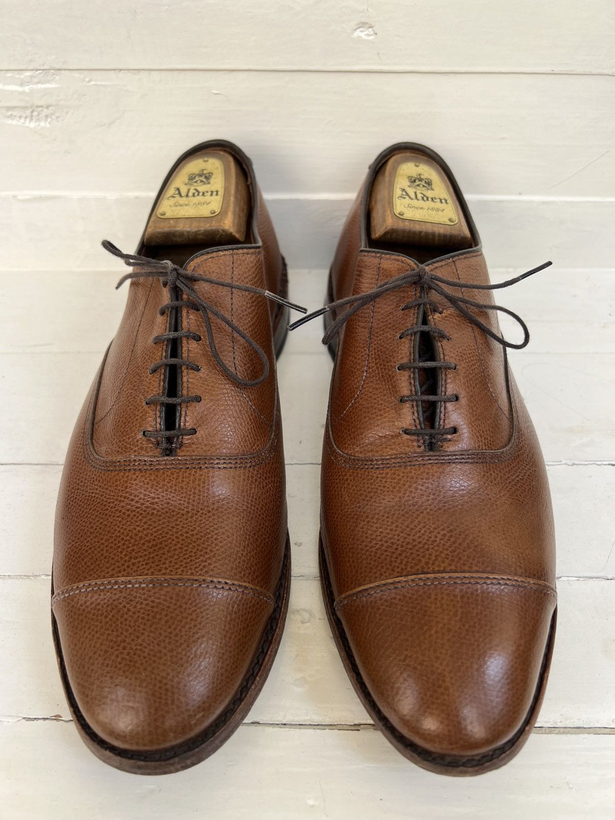 Allen Edmonds Allen Edmonds Park Avenue Brown Pebbled Leather Oxford Shoes Size US 9.5 / EU 42-43 - 2 Thumbnail