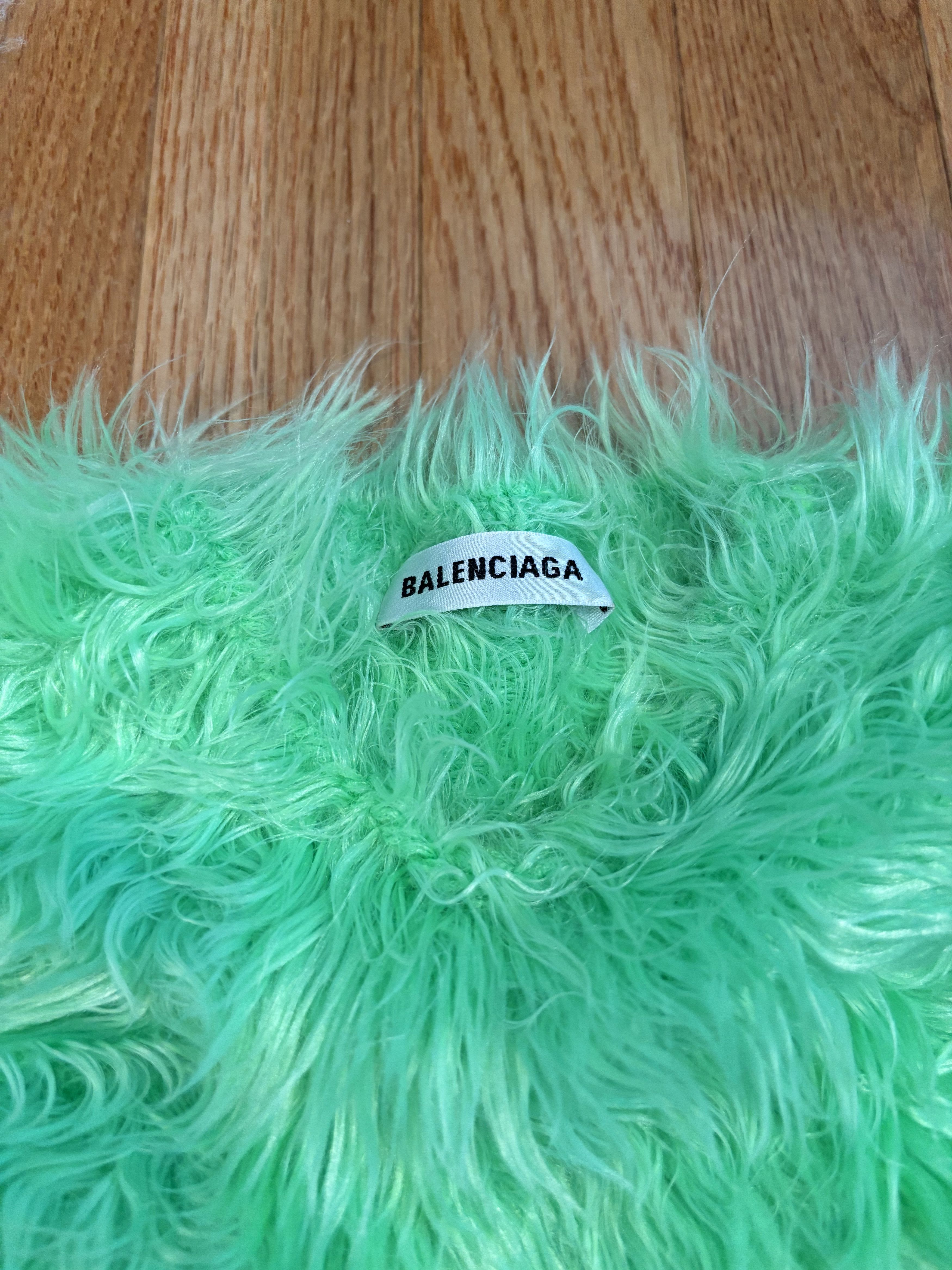 Balenciaga FW18 GREEN FUR SWEATER Size US M / EU 48-50 / 2 - 2 Thumbnail