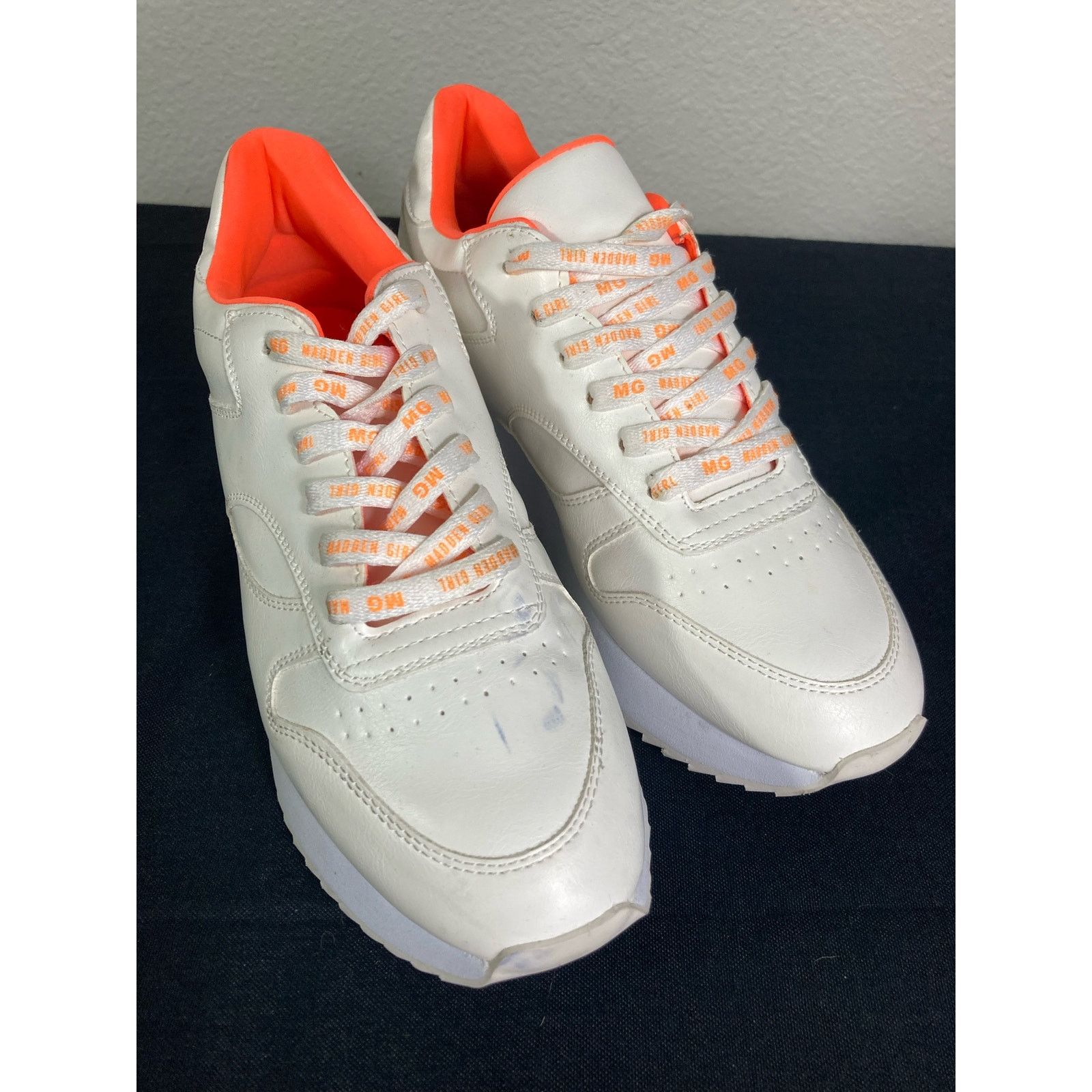 Other Madden Girl White Athletic Shoes Women's 8.5 Sneakers Size US 8.5 / IT 38.5 - 11 Thumbnail