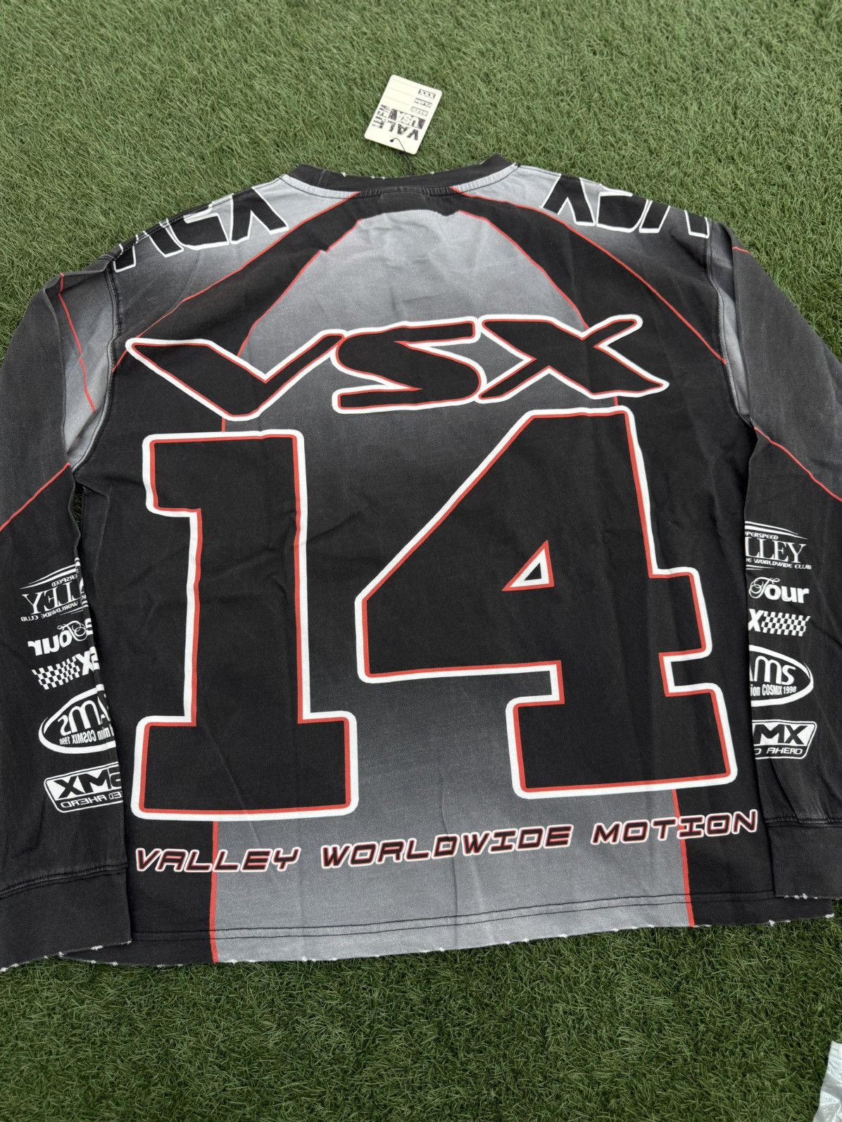 Vale Valley Dreams Racing Long Sleeve Tee Size (XL) NEW Size US XL / EU 56 / 4 - 7 Thumbnail