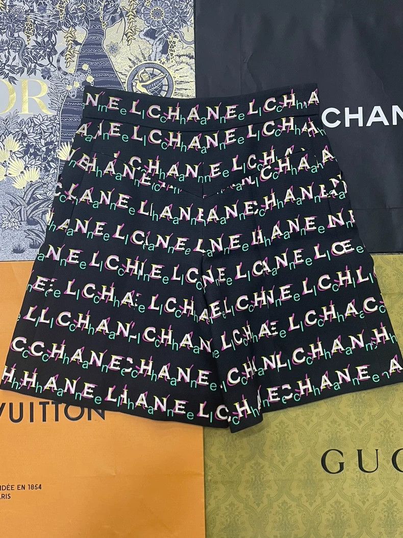 Chanel chanel Colourful letter logo printed high-waisted shorts Size 24" / US 00 / IT 34 - 3 Thumbnail