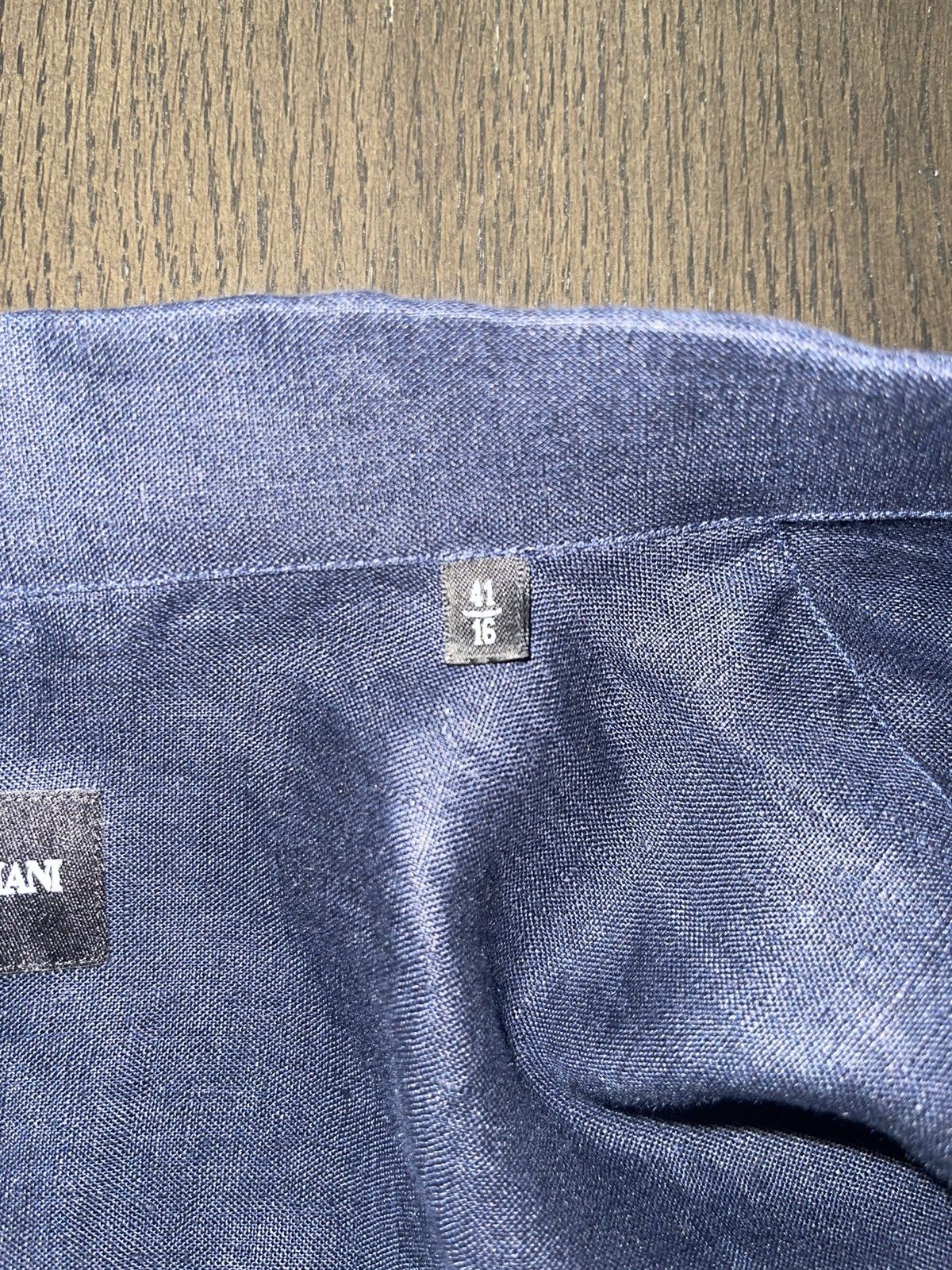 Giorgio Armani GIORGIO ARMANI ZIP SPORT SHIRT 41/16 (REG FIT) LINEN, NWT Size US L / EU 52-54 / 3 - 9 Thumbnail
