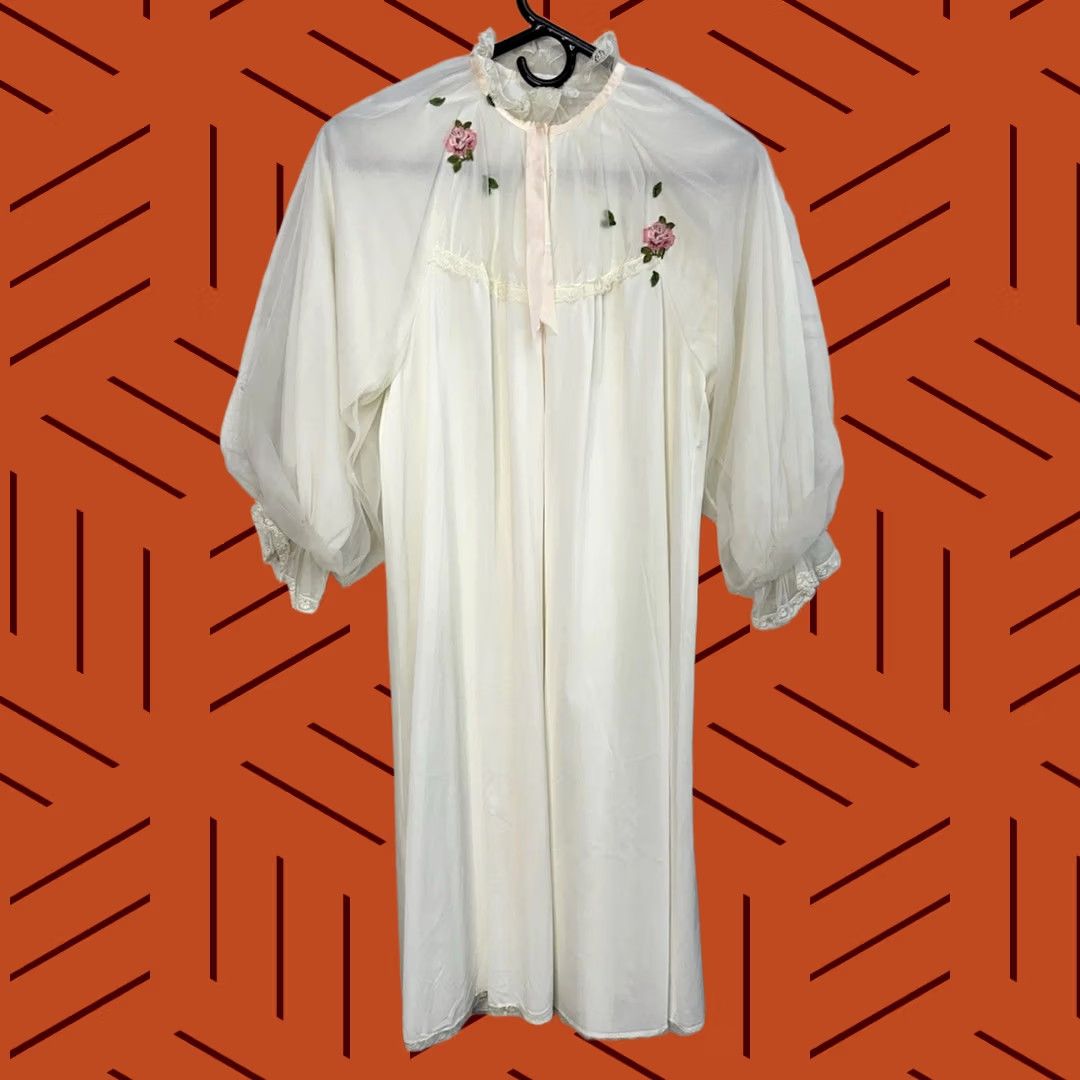 Vintage VINTAGE 1960s Sheer Nylon Peignoir Robe Topper Ivory Pink Rose Embroidered Lace Trim Size ONE SIZE - 1 Thumbnail