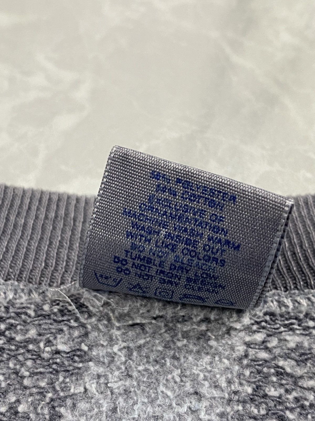 Velva Sheen Vintage 90s Disney Mickey Mouse Washed Boxy Crewneck Size US M / EU 48-50 / 2 - 5 Thumbnail