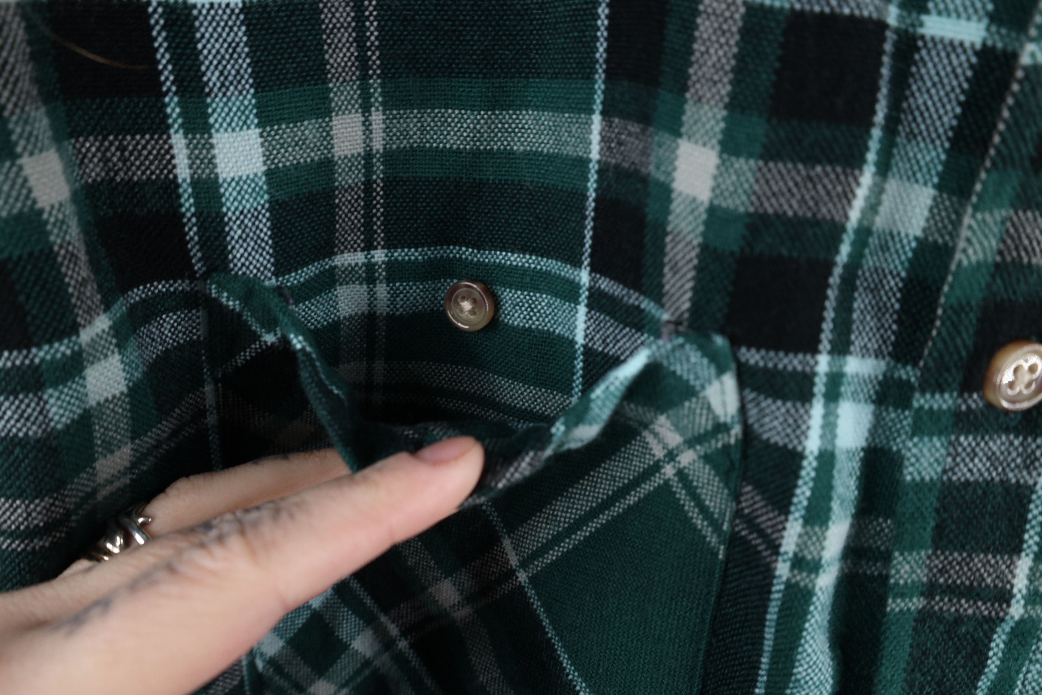 Vintage Vintage 90s Streetwear Double Pocket Collared Button Shirt Size US M / EU 48-50 / 2 - 6 Thumbnail