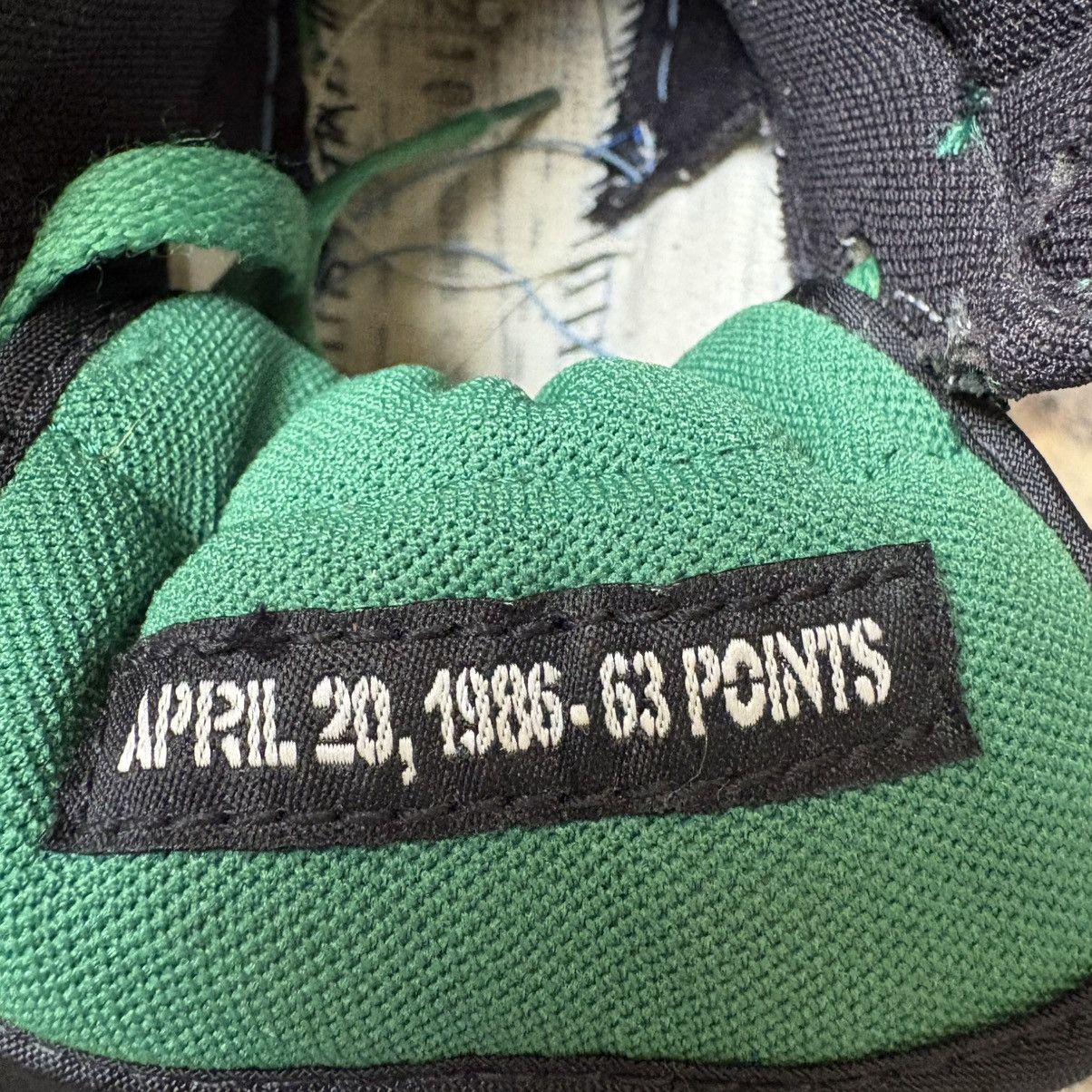Jordan Brand Air Jordan 1 Retro DMP High GS Bulls x Celtics Pack Size 4.5 Size US 5 / EU 37 - 18 Thumbnail